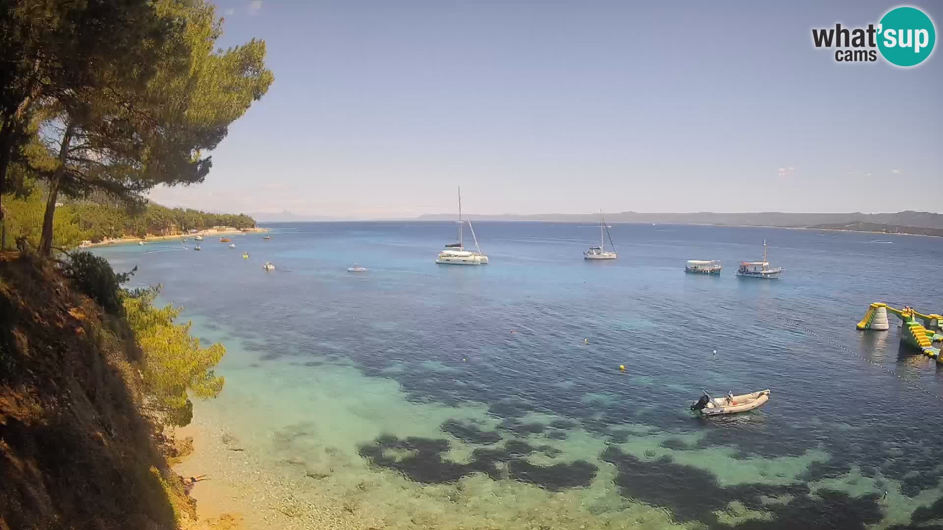 Spletna kamera Plaža Potočine Bol – Pogled v živo na plažo Borak, otok Brač