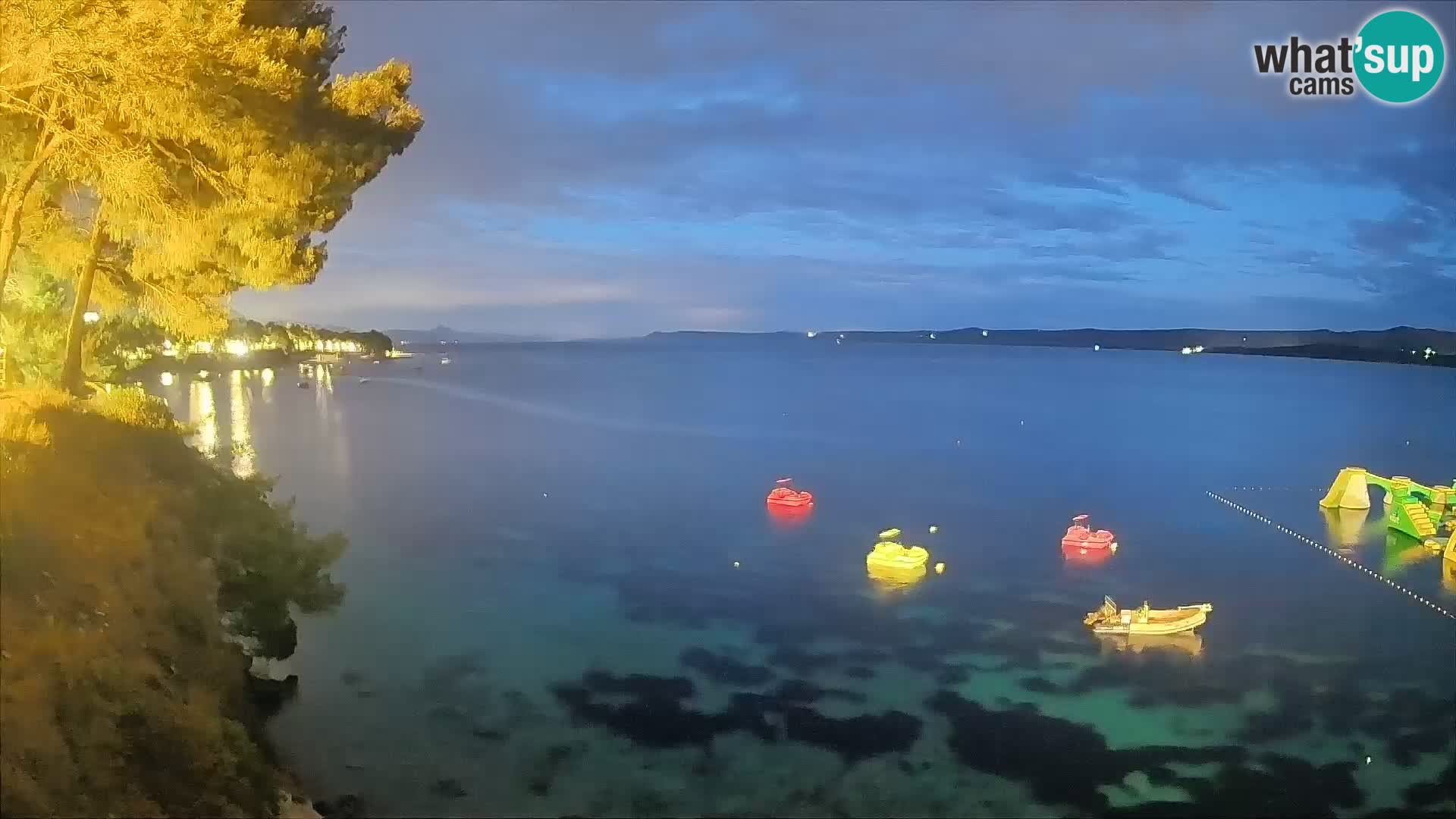 Web kamera Potočine Bol – Pogled uživo na plažu Borak, otok Brač