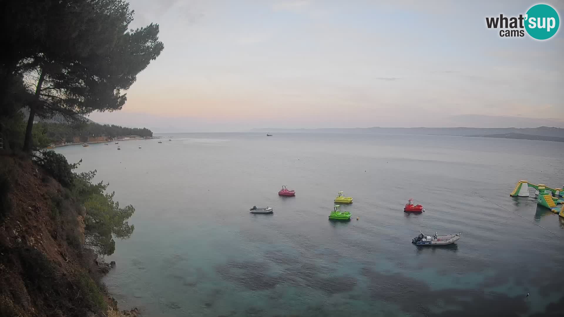 Webcam Spiaggia Potočine Bol – Vista live sulla spiaggia Borak, Isola di Brač