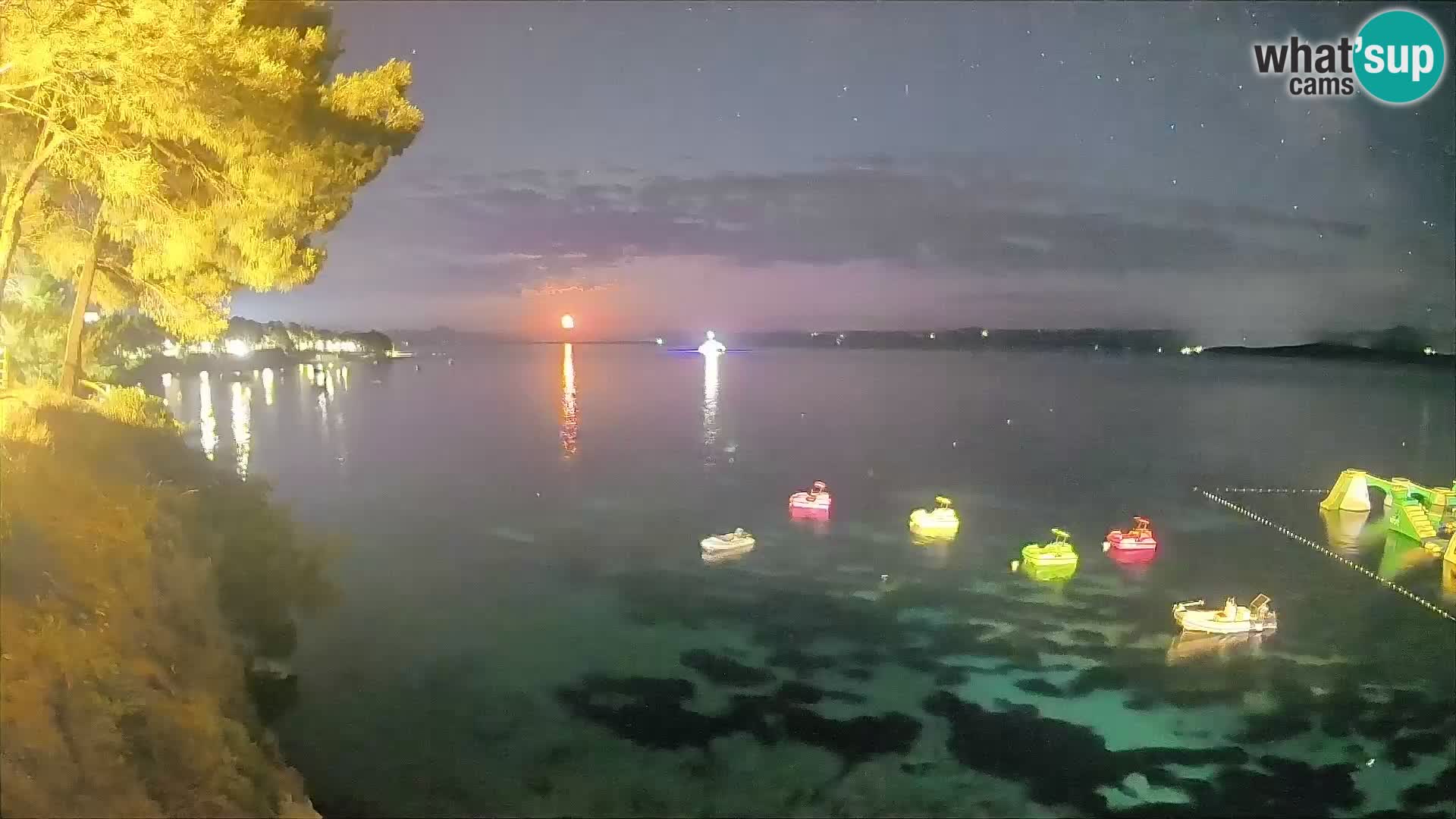Webcam Strand Potočine Bol – Liveblick auf Borak Beach, Insel Brač