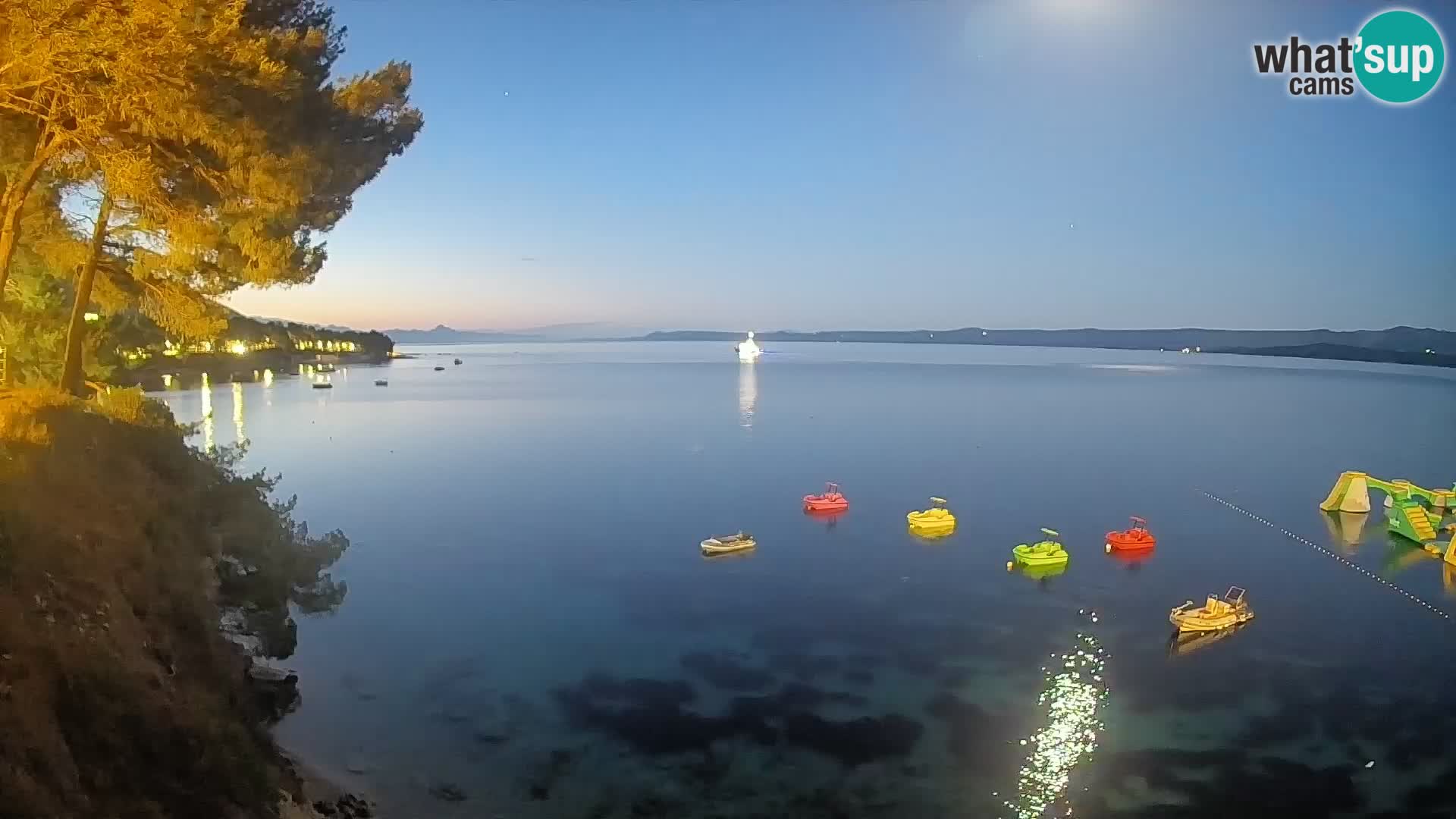 Webcam Playa Potočine Bol – Vista en vivo de Borak Beach, Isla de Brač