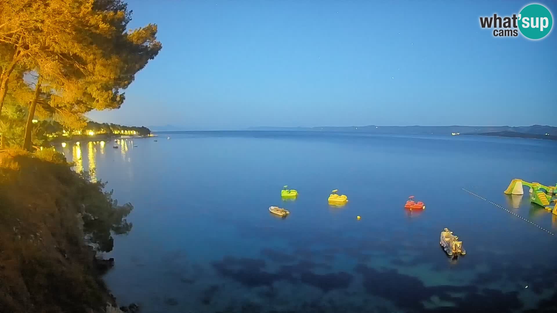 Web kamera Potočine Bol – Pogled uživo na plažu Borak, otok Brač