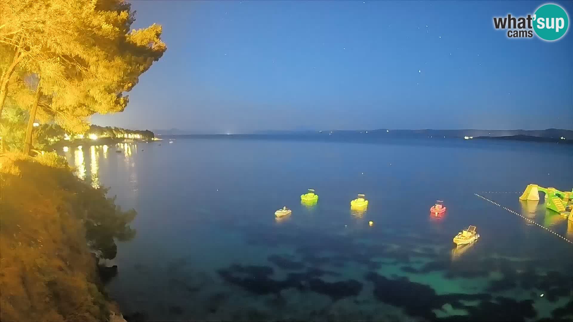 Web kamera Potočine Bol – Pogled uživo na plažu Borak, otok Brač