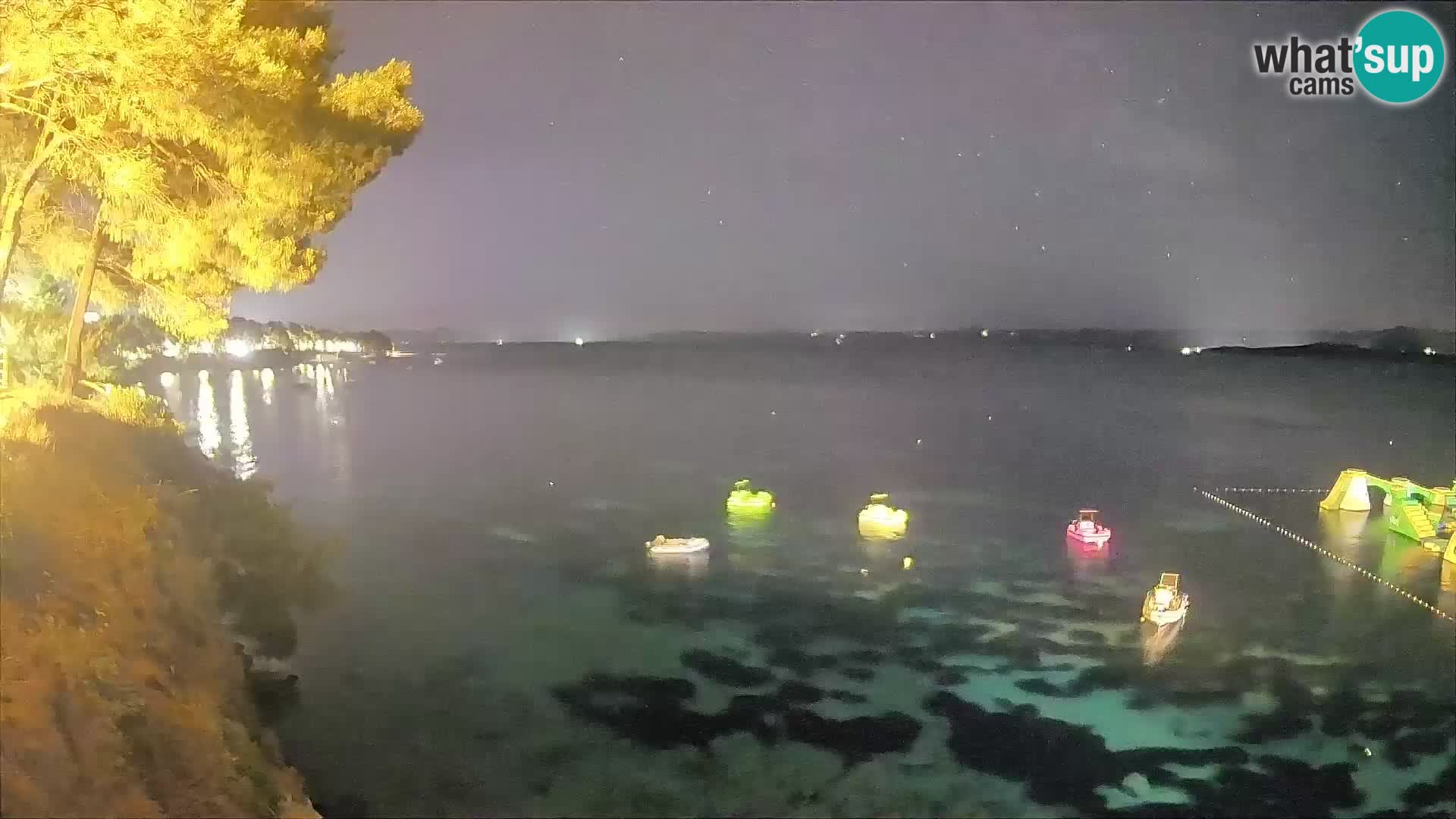 Webcam Playa Potočine Bol – Vista en vivo de Borak Beach, Isla de Brač