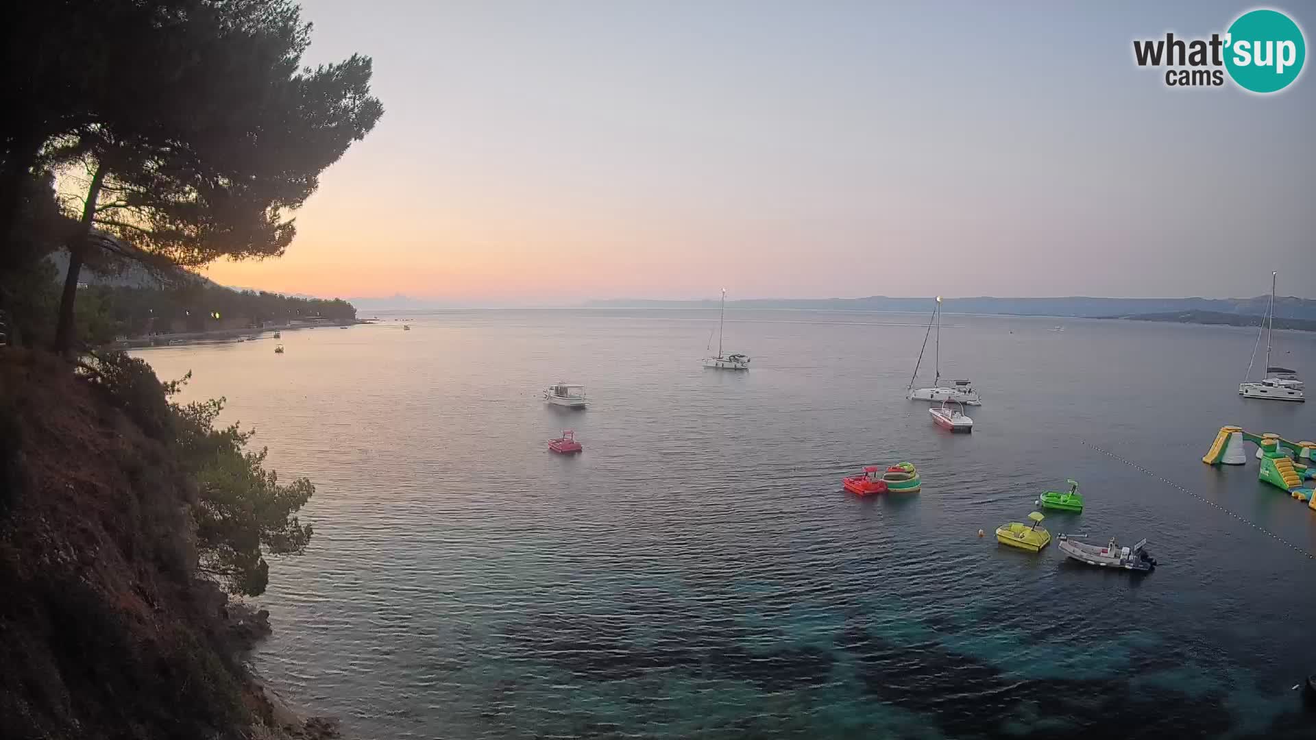 Webcam Spiaggia Potočine Bol – Vista live sulla spiaggia Borak, Isola di Brač