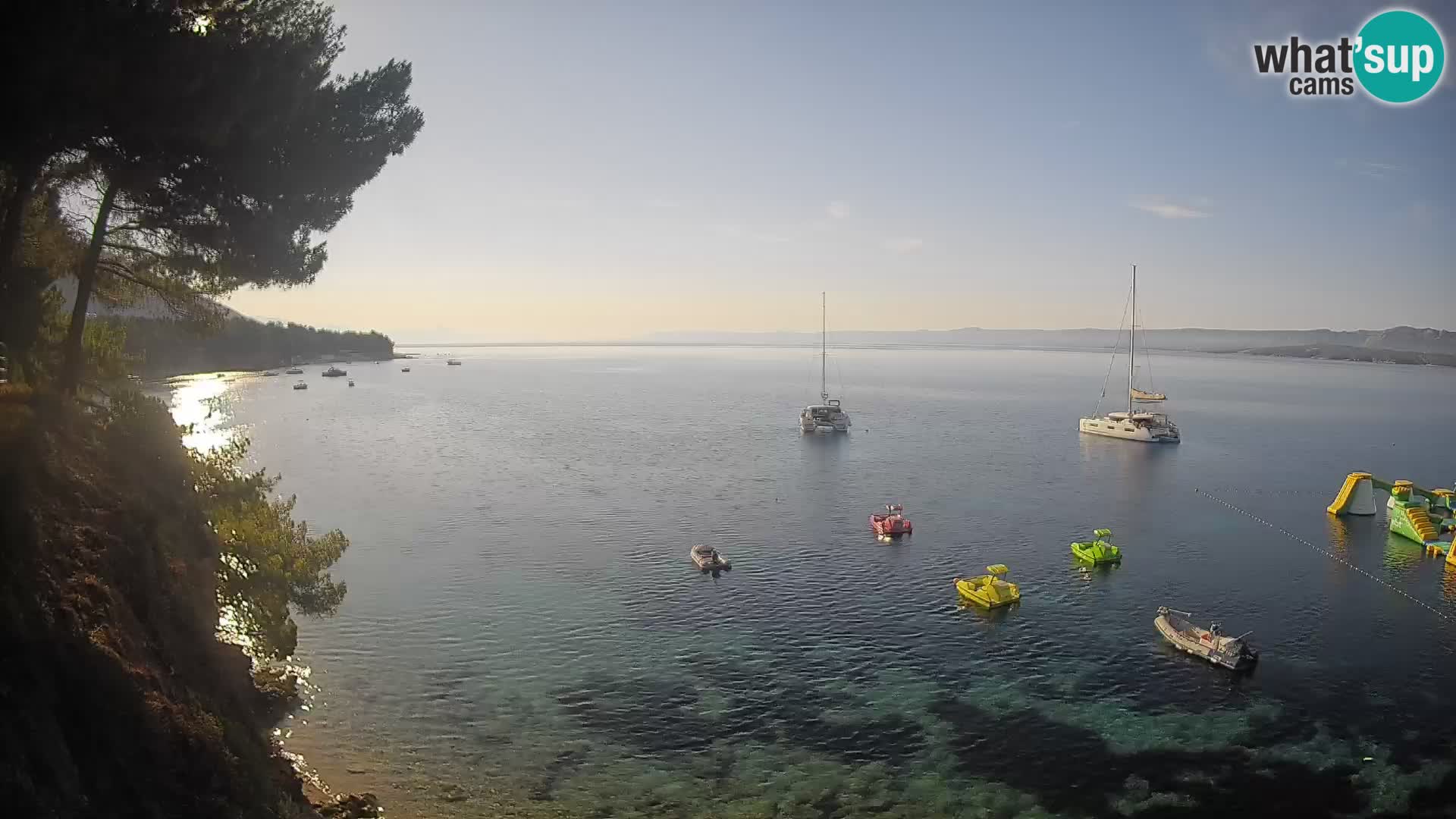 Webcam Spiaggia Potočine Bol – Vista live sulla spiaggia Borak, Isola di Brač