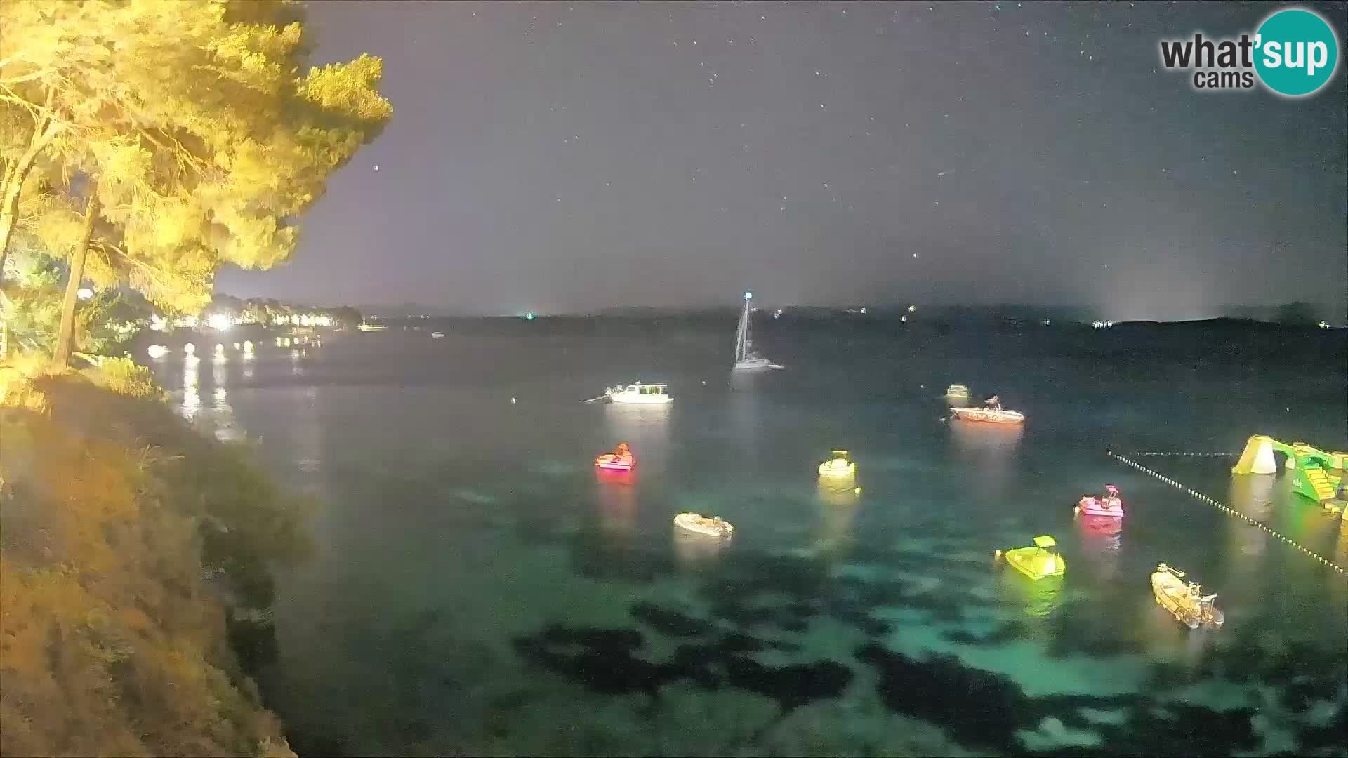 Web kamera Potočine Bol – Pogled uživo na plažu Borak, otok Brač