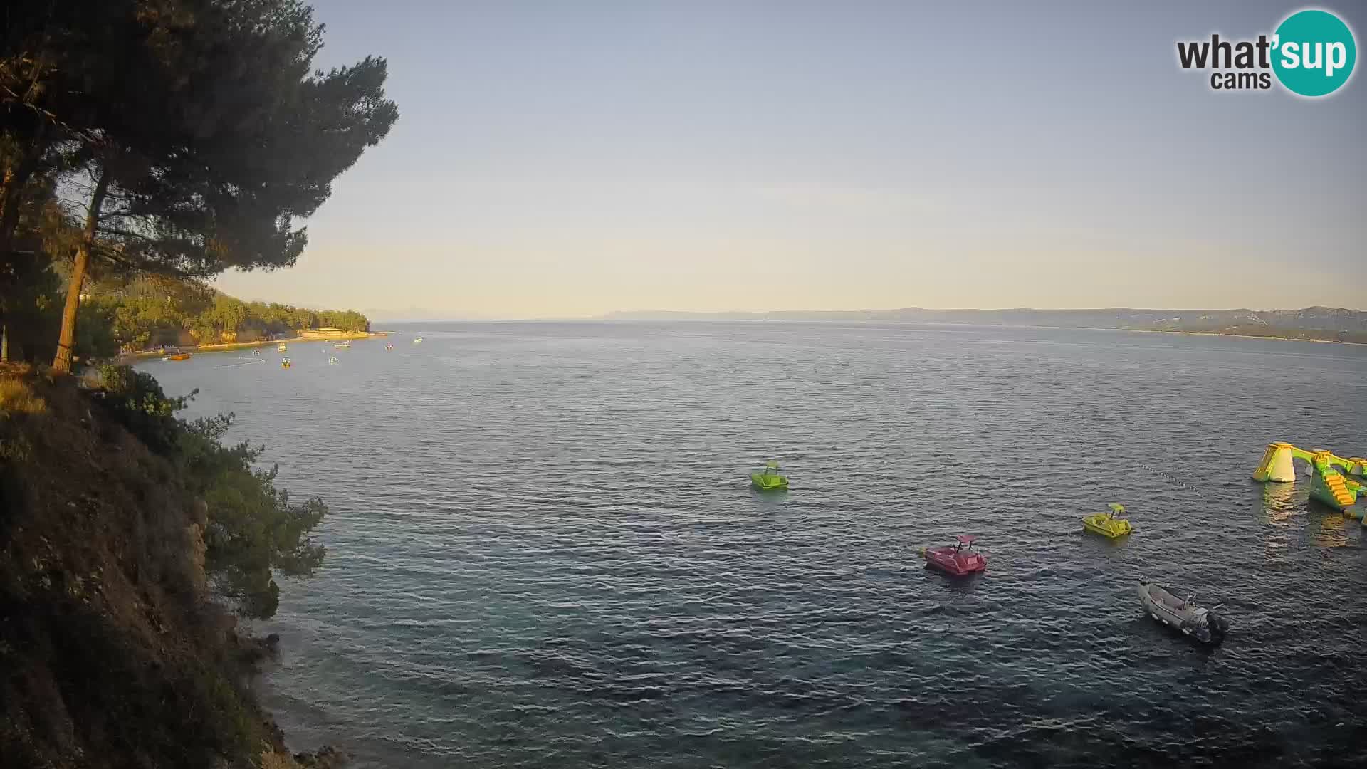 Web kamera Potočine Bol – Pogled uživo na plažu Borak, otok Brač