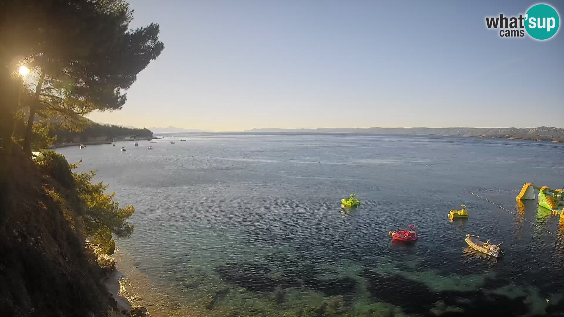 Web kamera Potočine Bol – Pogled uživo na plažu Borak, otok Brač