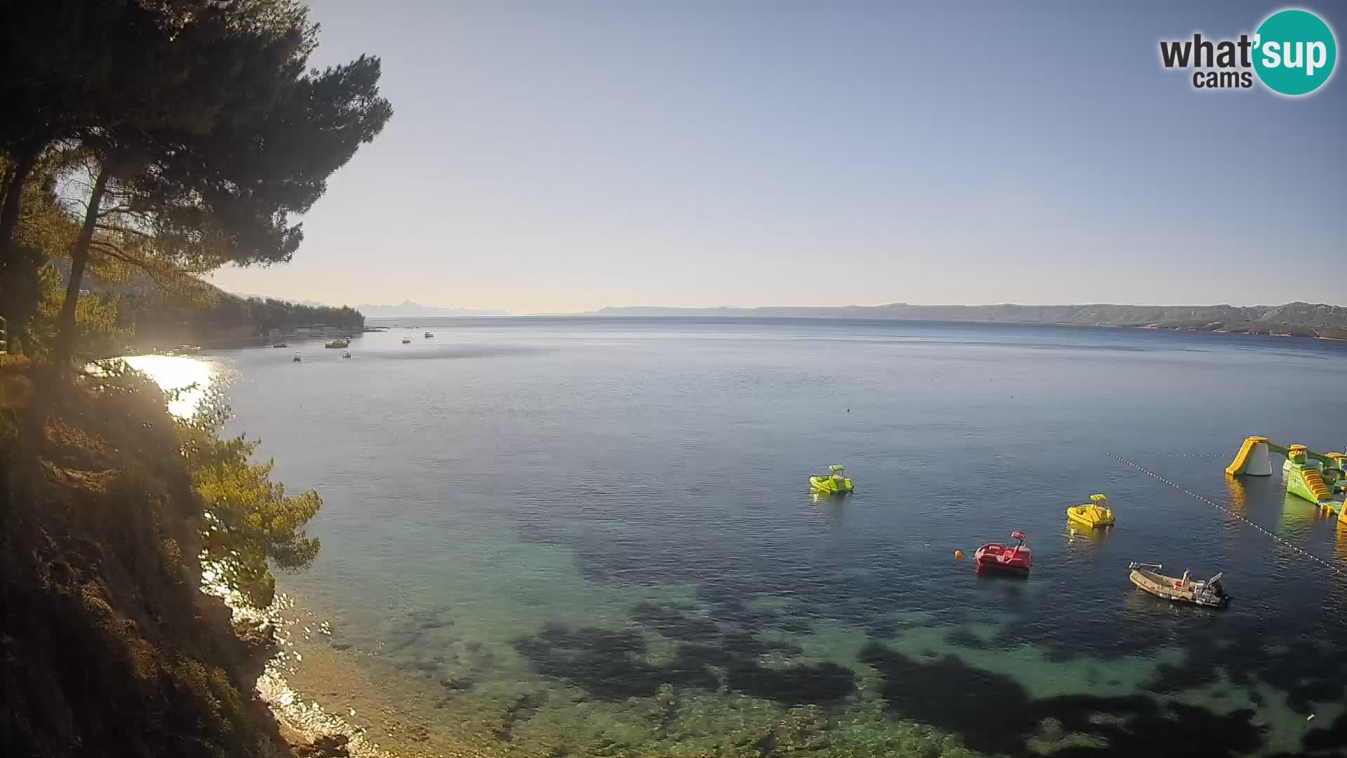 Webcam Spiaggia Potočine Bol – Vista live sulla spiaggia Borak, Isola di Brač