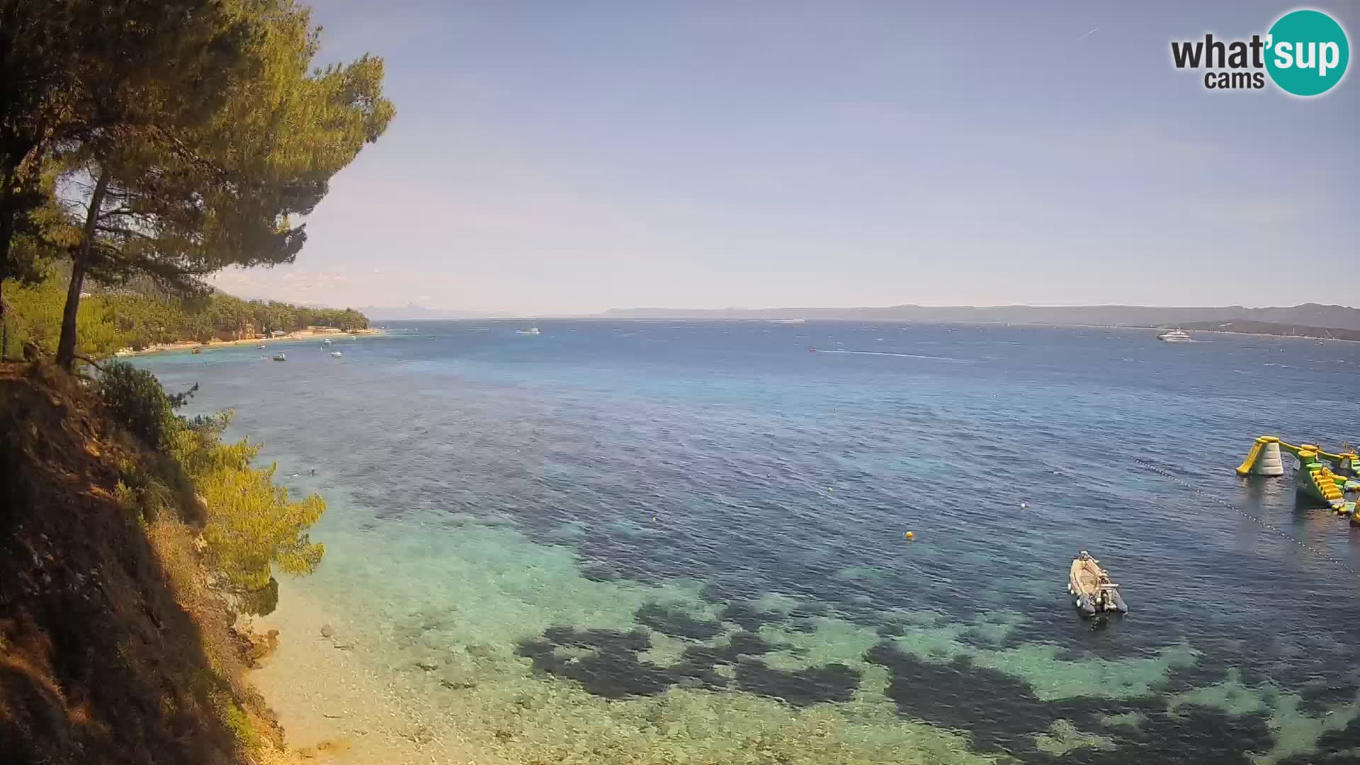 Spletna kamera Plaža Potočine Bol – Pogled v živo na plažo Borak, otok Brač