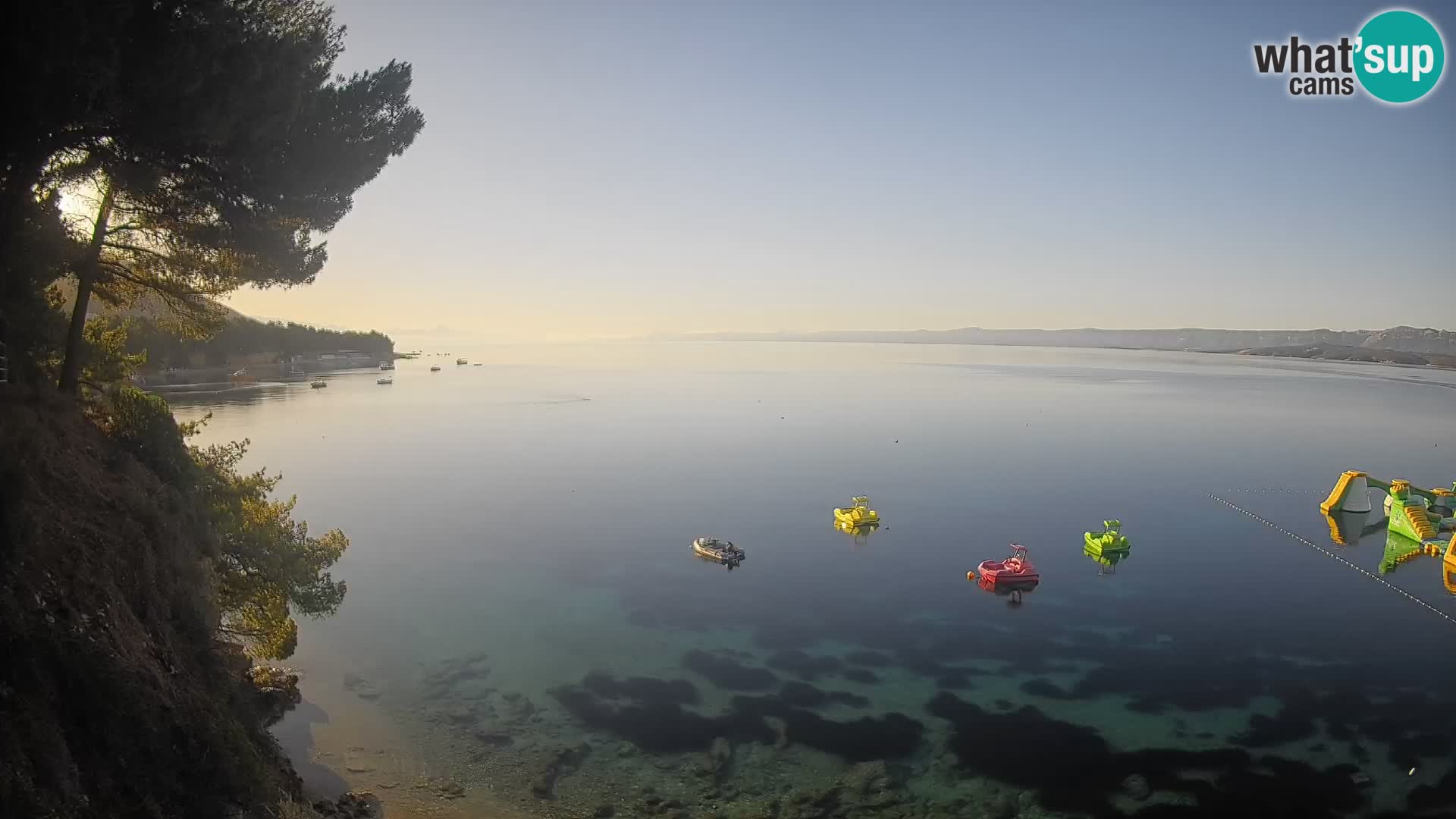 Webcam Spiaggia Potočine Bol – Vista live sulla spiaggia Borak, Isola di Brač