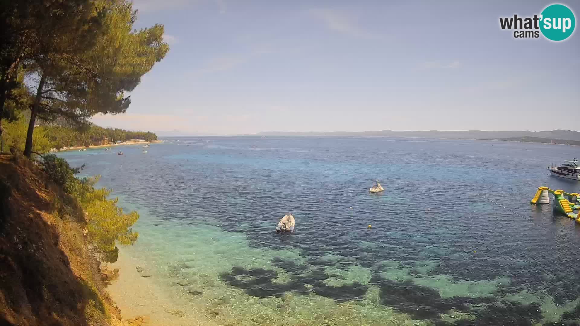 Spletna kamera Plaža Potočine Bol – Pogled v živo na plažo Borak, otok Brač