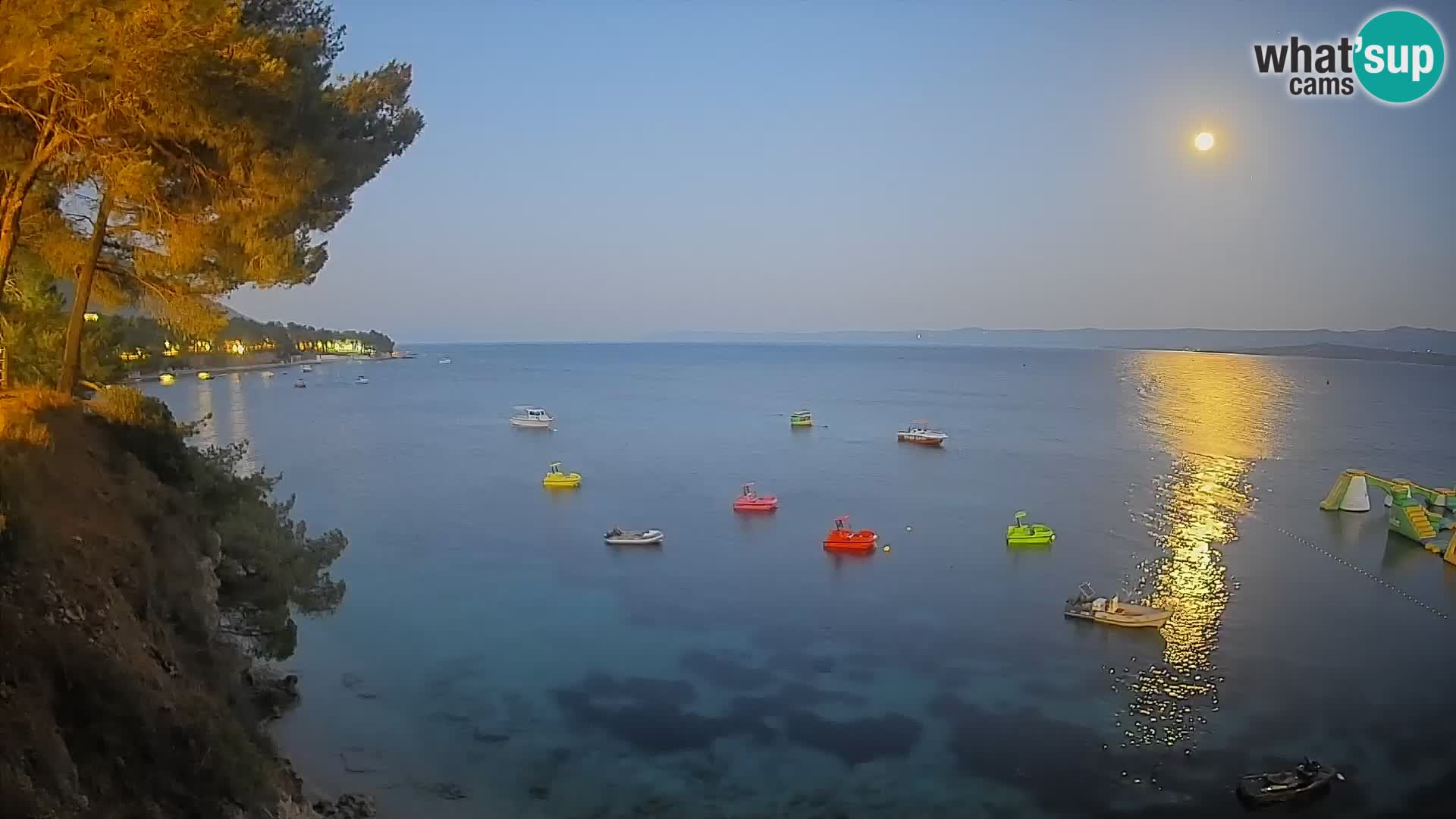 Web kamera Potočine Bol – Pogled uživo na plažu Borak, otok Brač