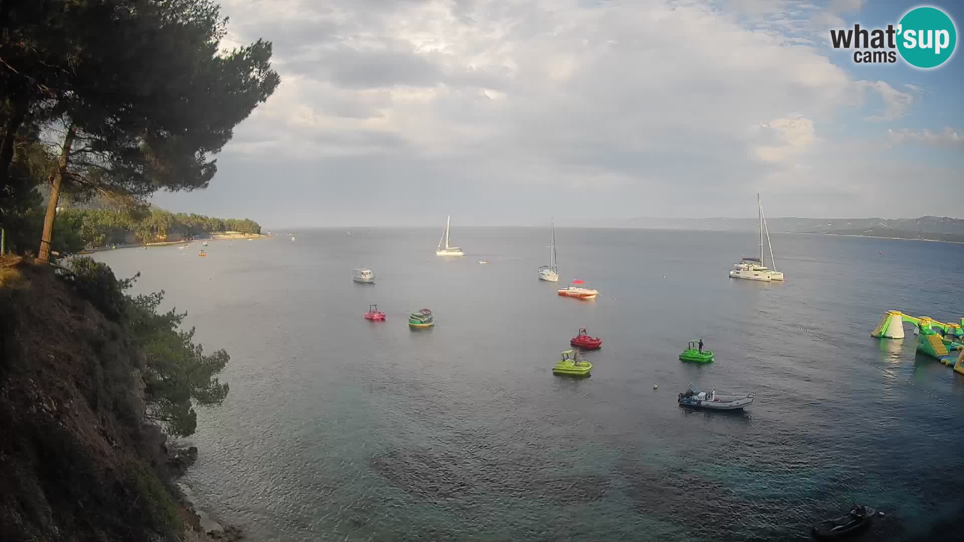 Webcam Spiaggia Potočine Bol – Vista live sulla spiaggia Borak, Isola di Brač