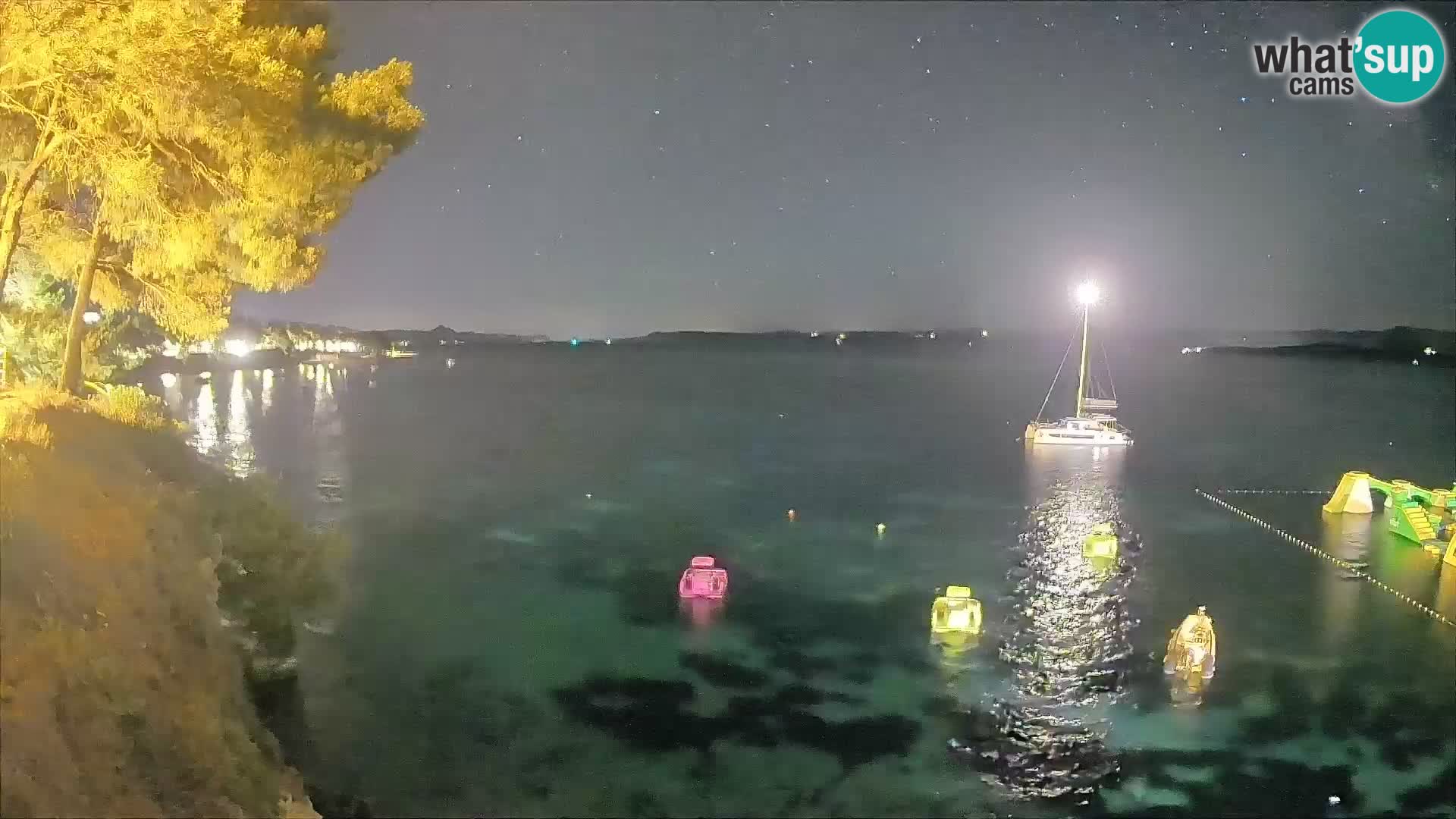 Webcam Playa Potočine Bol – Vista en vivo de Borak Beach, Isla de Brač