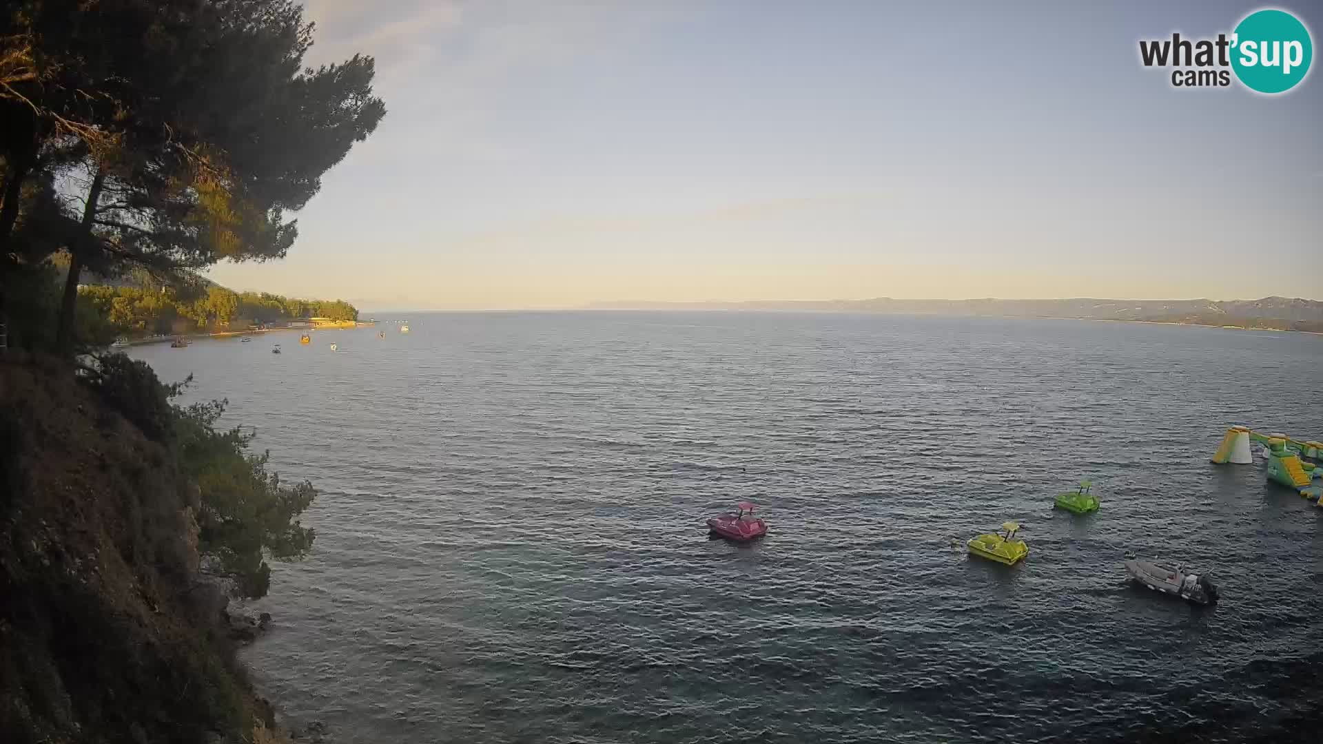 Webcam Spiaggia Potočine Bol – Vista live sulla spiaggia Borak, Isola di Brač