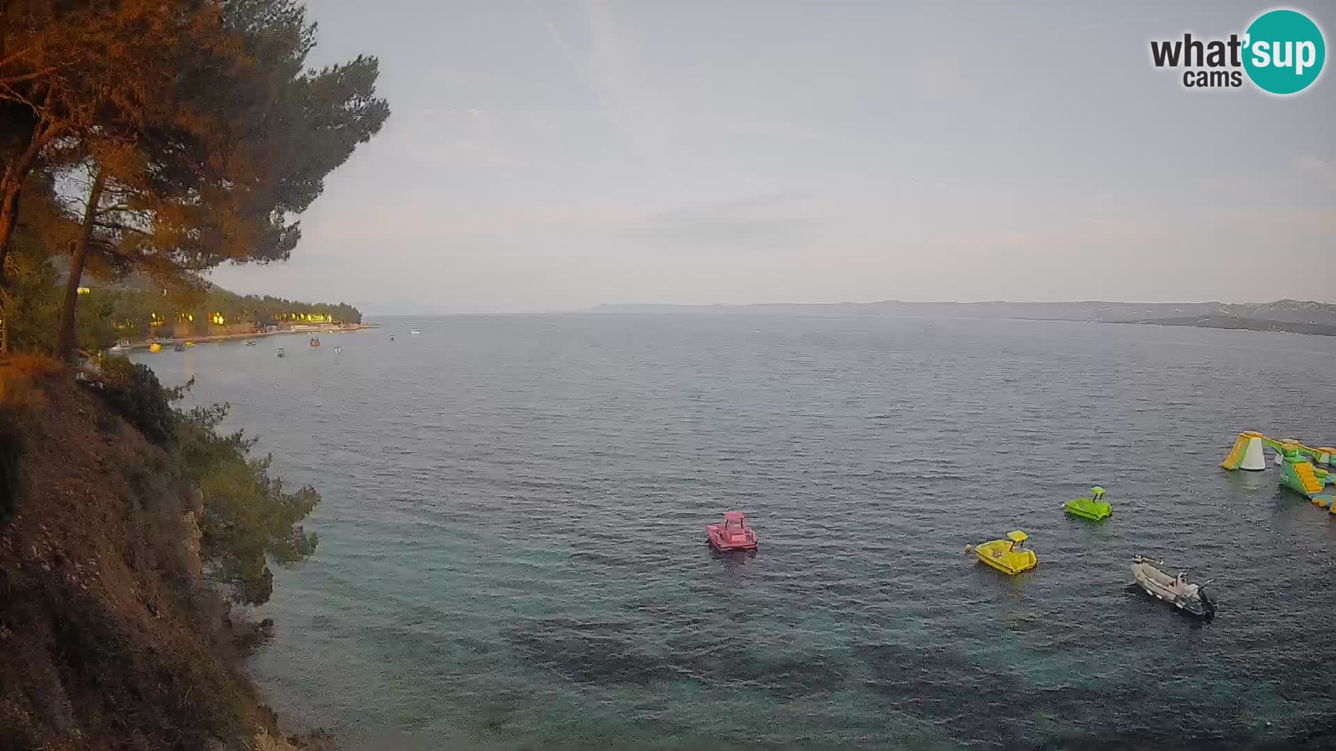 Webcam Spiaggia Potočine Bol – Vista live sulla spiaggia Borak, Isola di Brač