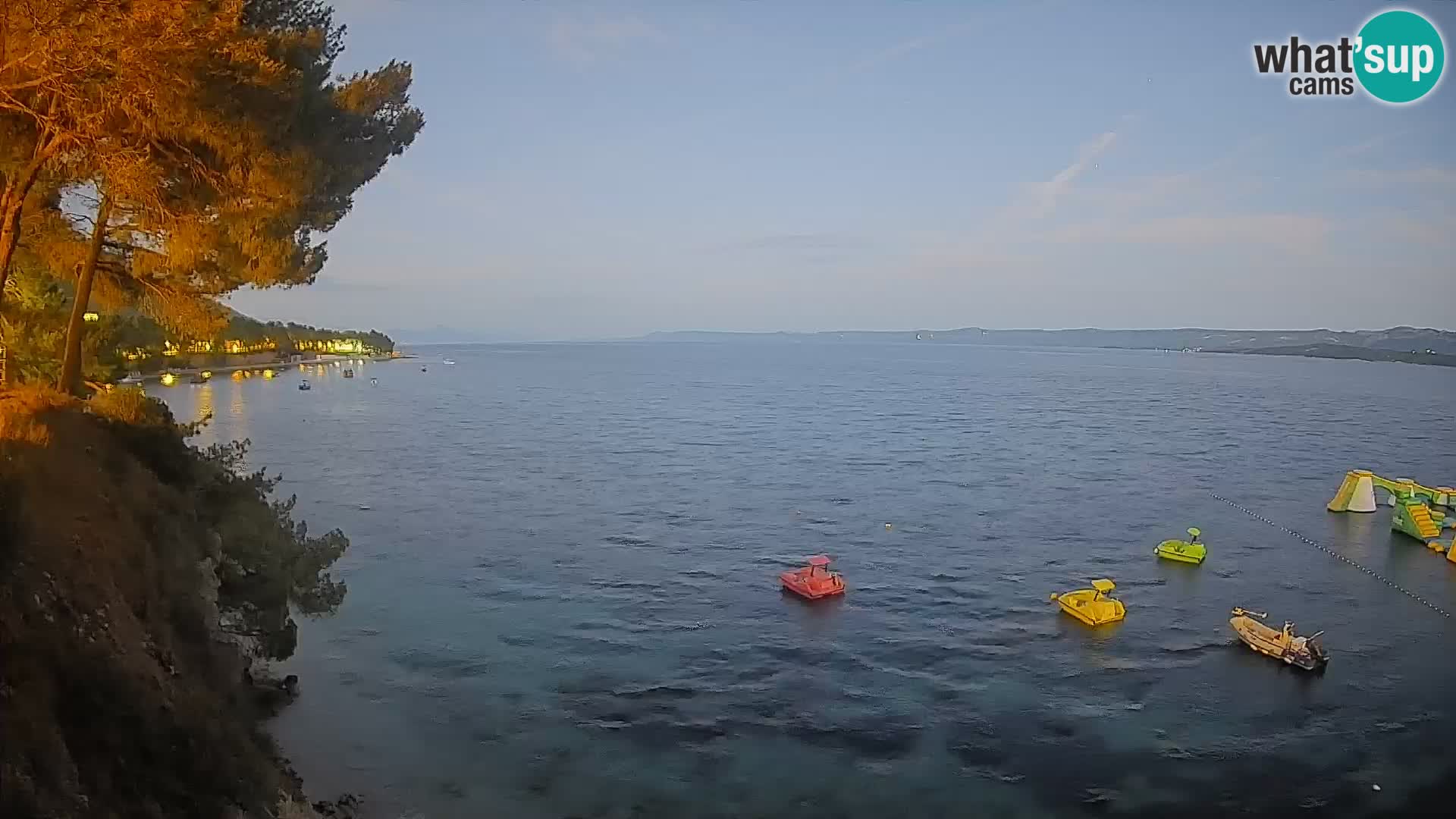 Web kamera Potočine Bol – Pogled uživo na plažu Borak, otok Brač