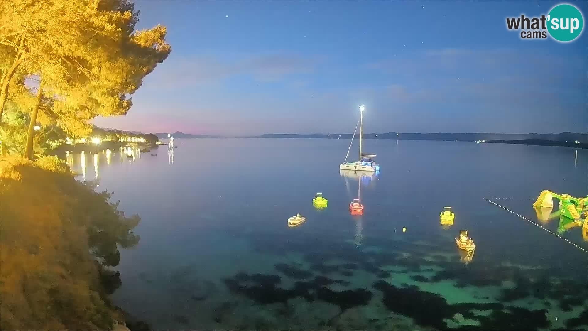 Webcam Strand Potočine Bol – Liveblick auf Borak Beach, Insel Brač
