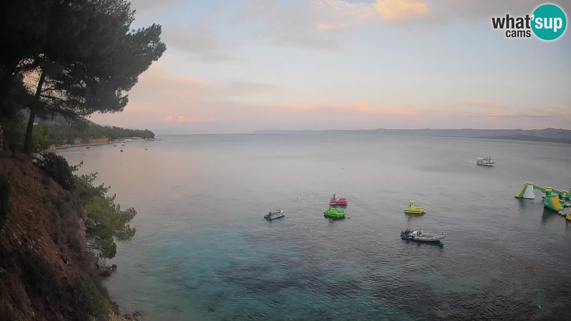 Web kamera Potočine Bol – Pogled uživo na plažu Borak, otok Brač