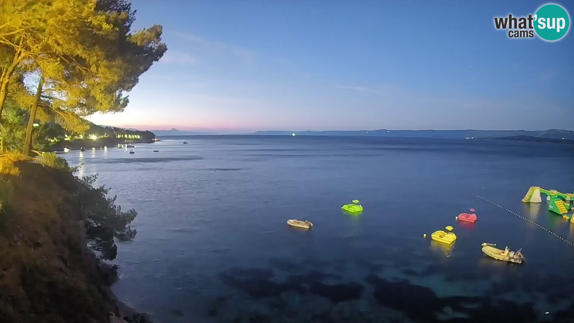 Web kamera Potočine Bol – Pogled uživo na plažu Borak, otok Brač