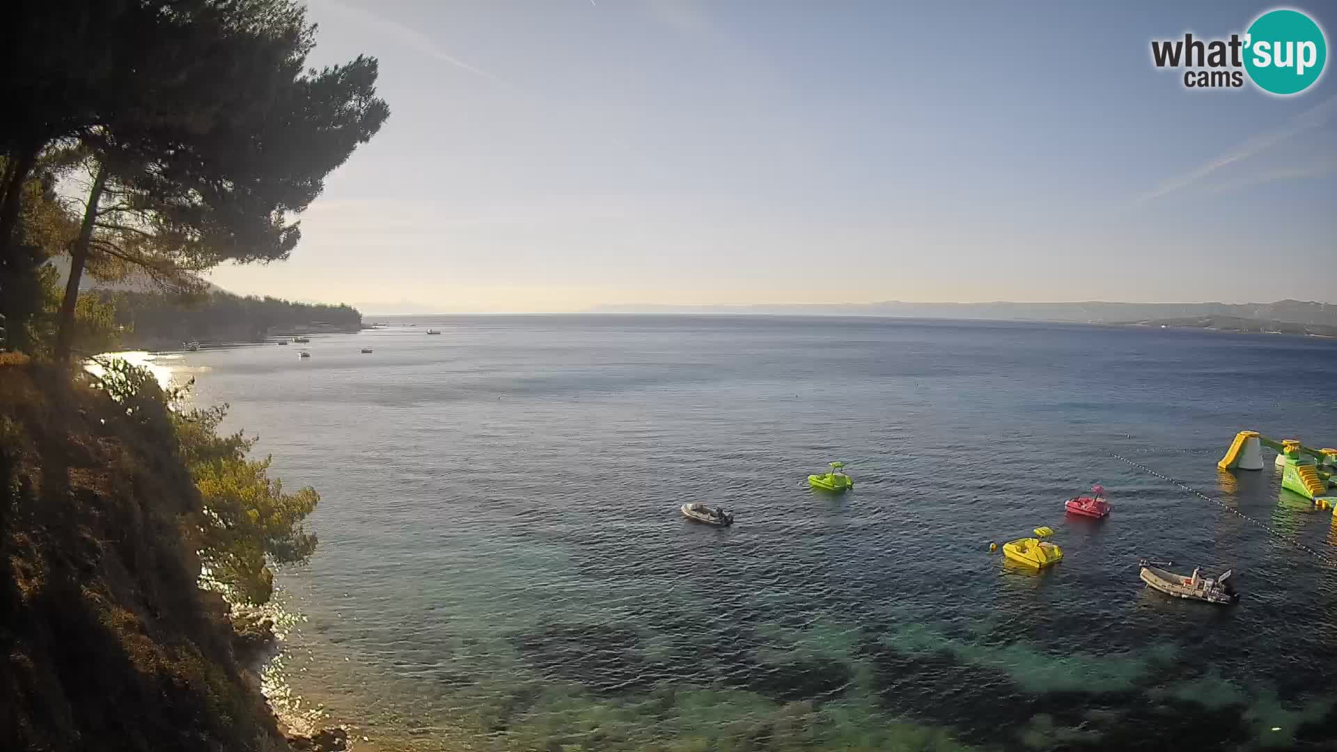 Web kamera Potočine Bol – Pogled uživo na plažu Borak, otok Brač