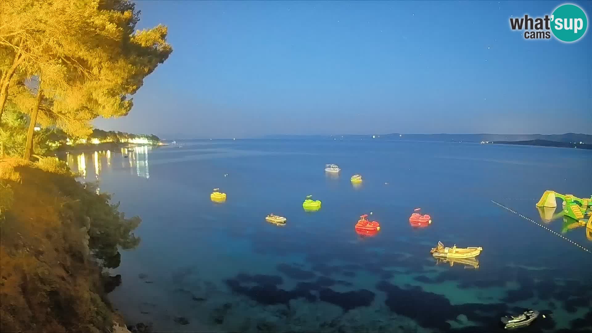 Web kamera Potočine Bol – Pogled uživo na plažu Borak, otok Brač