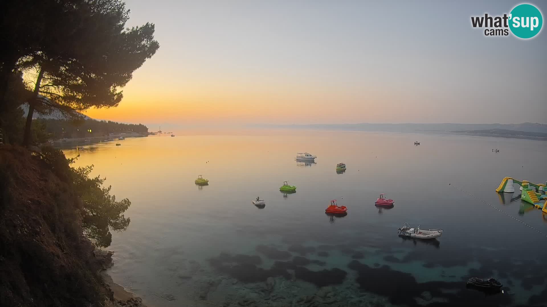 Web kamera Potočine Bol – Pogled uživo na plažu Borak, otok Brač