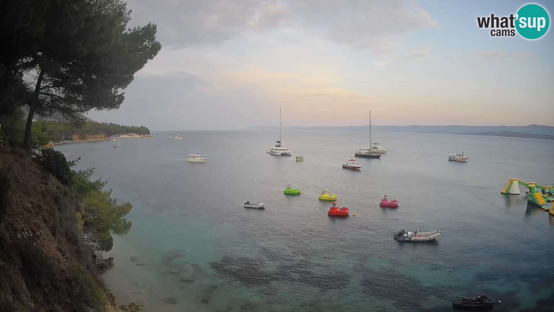 Webcam Spiaggia Potočine Bol – Vista live sulla spiaggia Borak, Isola di Brač