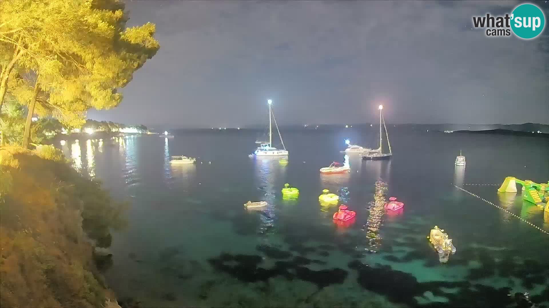 Webcam Strand Potočine Bol – Liveblick auf Borak Beach, Insel Brač