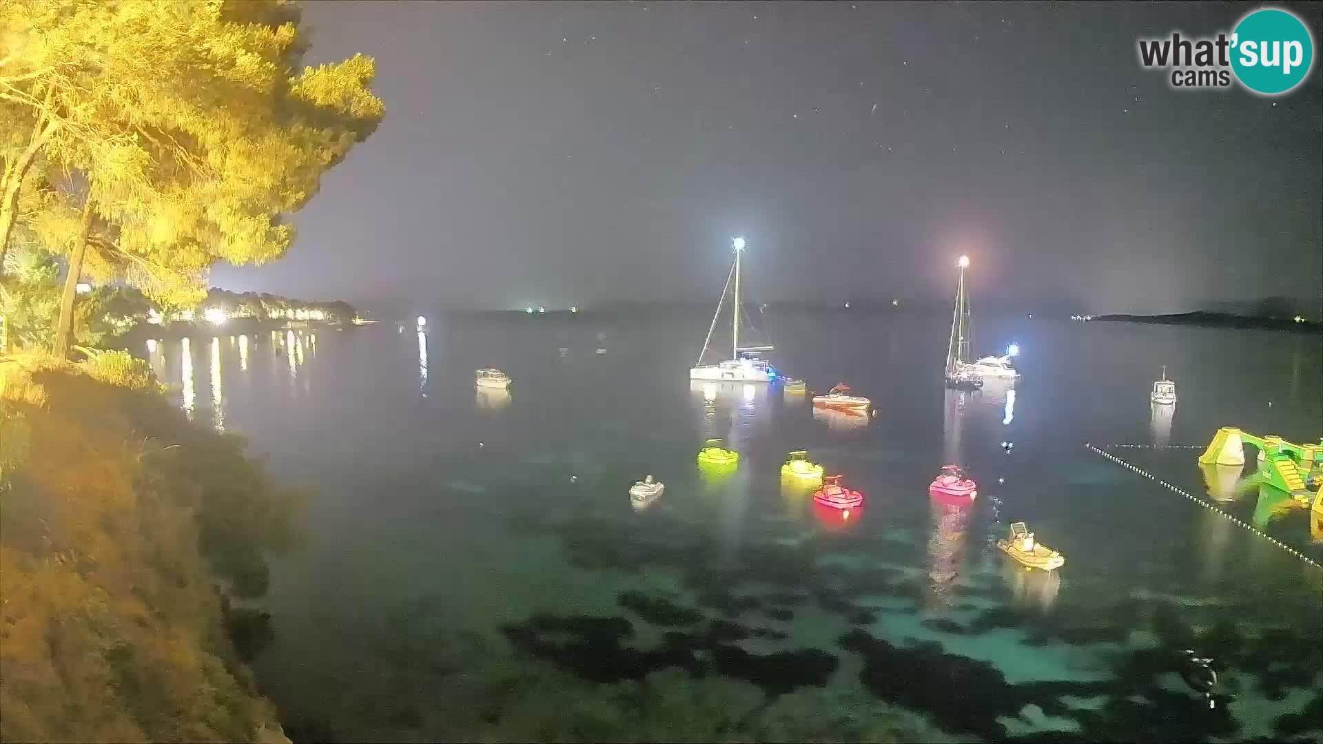 Webcam Playa Potočine Bol – Vista en vivo de Borak Beach, Isla de Brač