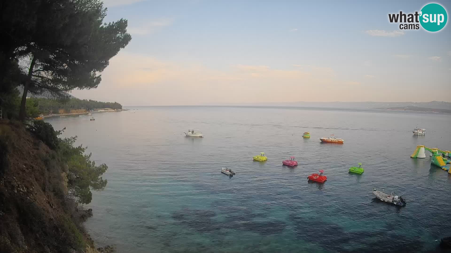 Webcam Spiaggia Potočine Bol – Vista live sulla spiaggia Borak, Isola di Brač