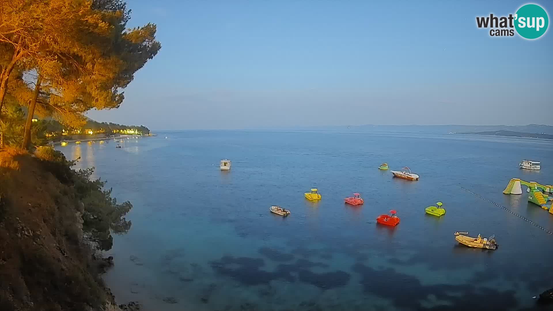 Webcam Spiaggia Potočine Bol – Vista live sulla spiaggia Borak, Isola di Brač