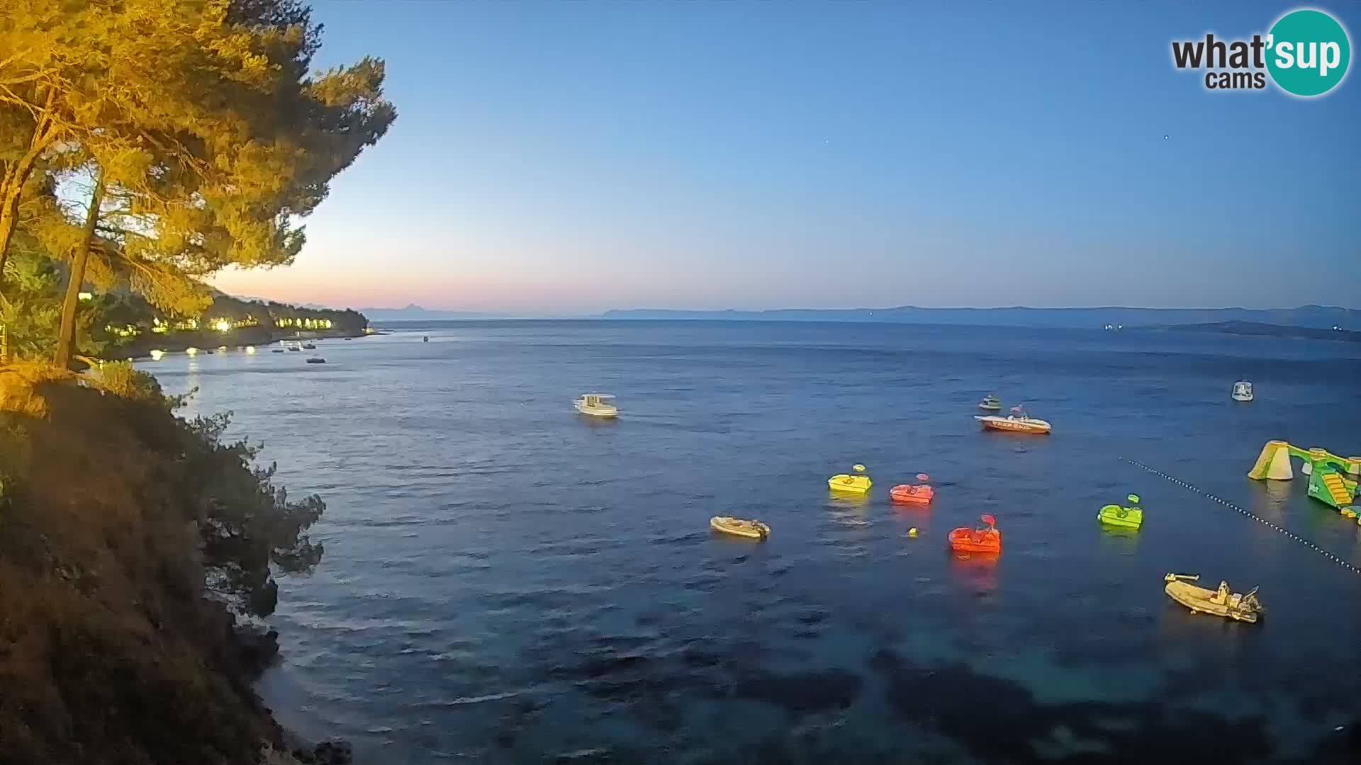 Web kamera Potočine Bol – Pogled uživo na plažu Borak, otok Brač