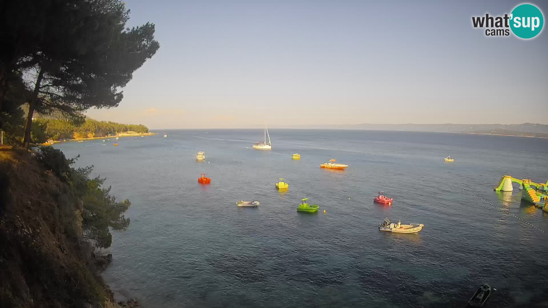 Webcam Spiaggia Potočine Bol – Vista live sulla spiaggia Borak, Isola di Brač