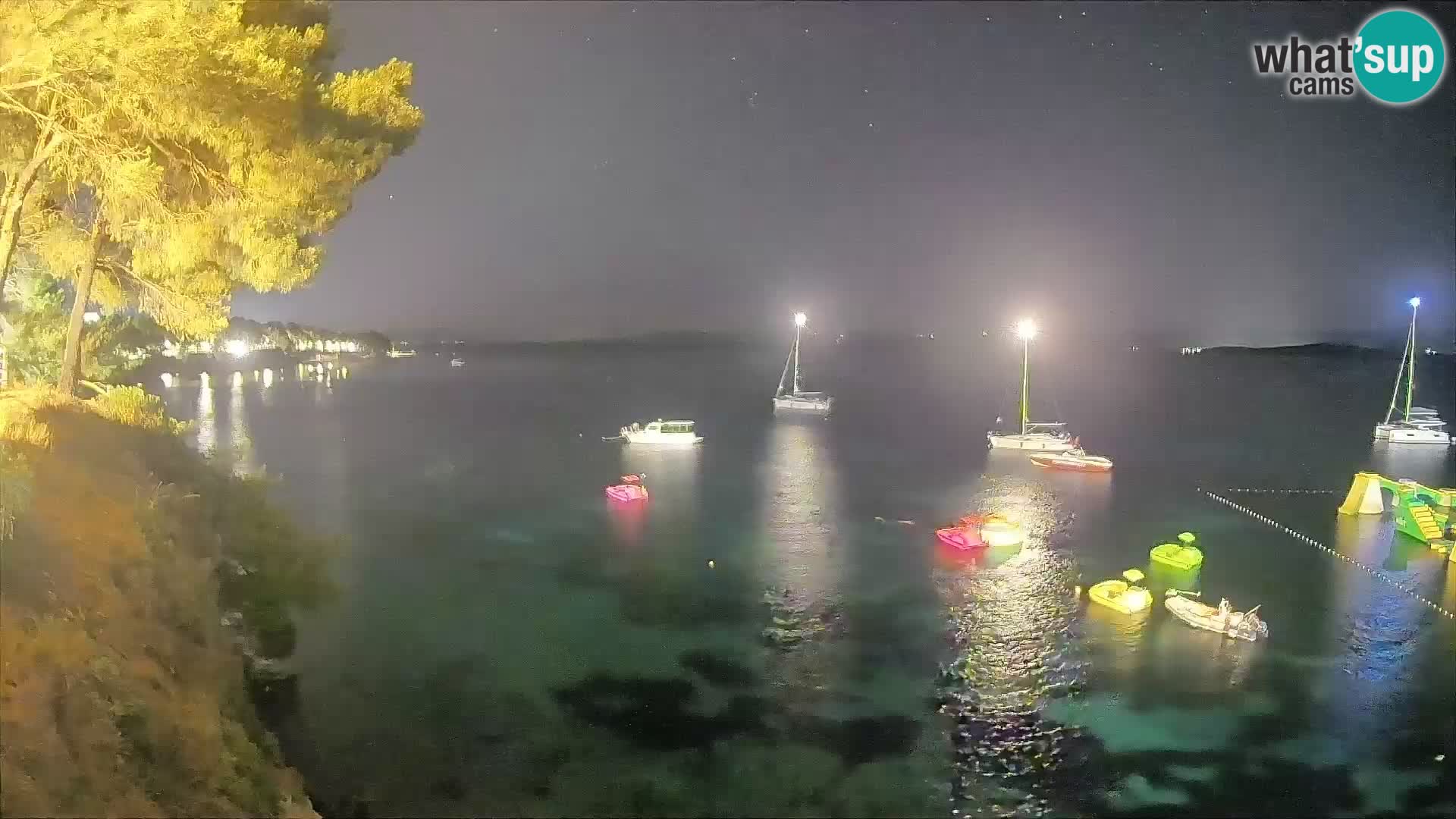 Webcam Playa Potočine Bol – Vista en vivo de Borak Beach, Isla de Brač