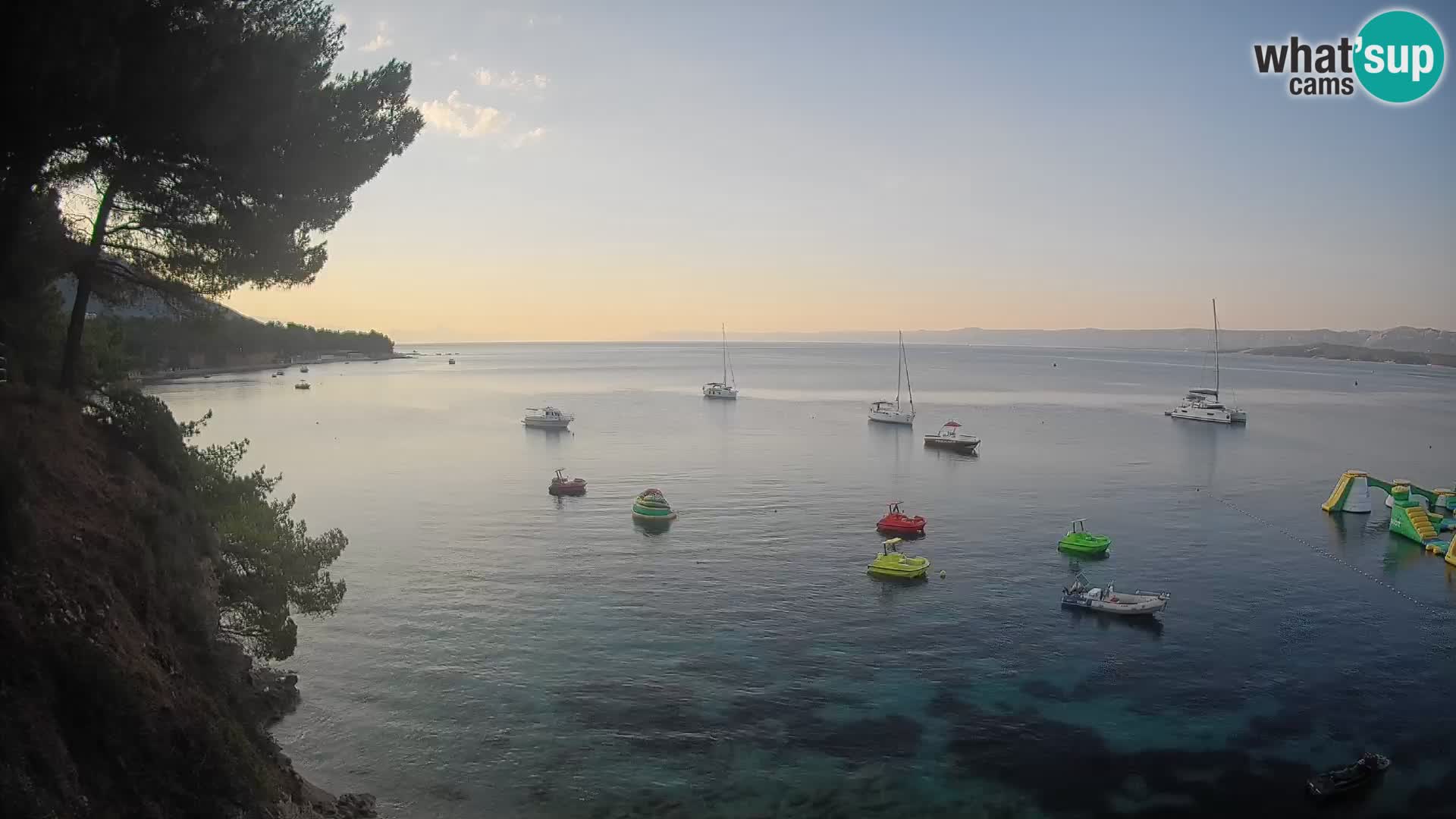 Webcam Spiaggia Potočine Bol – Vista live sulla spiaggia Borak, Isola di Brač
