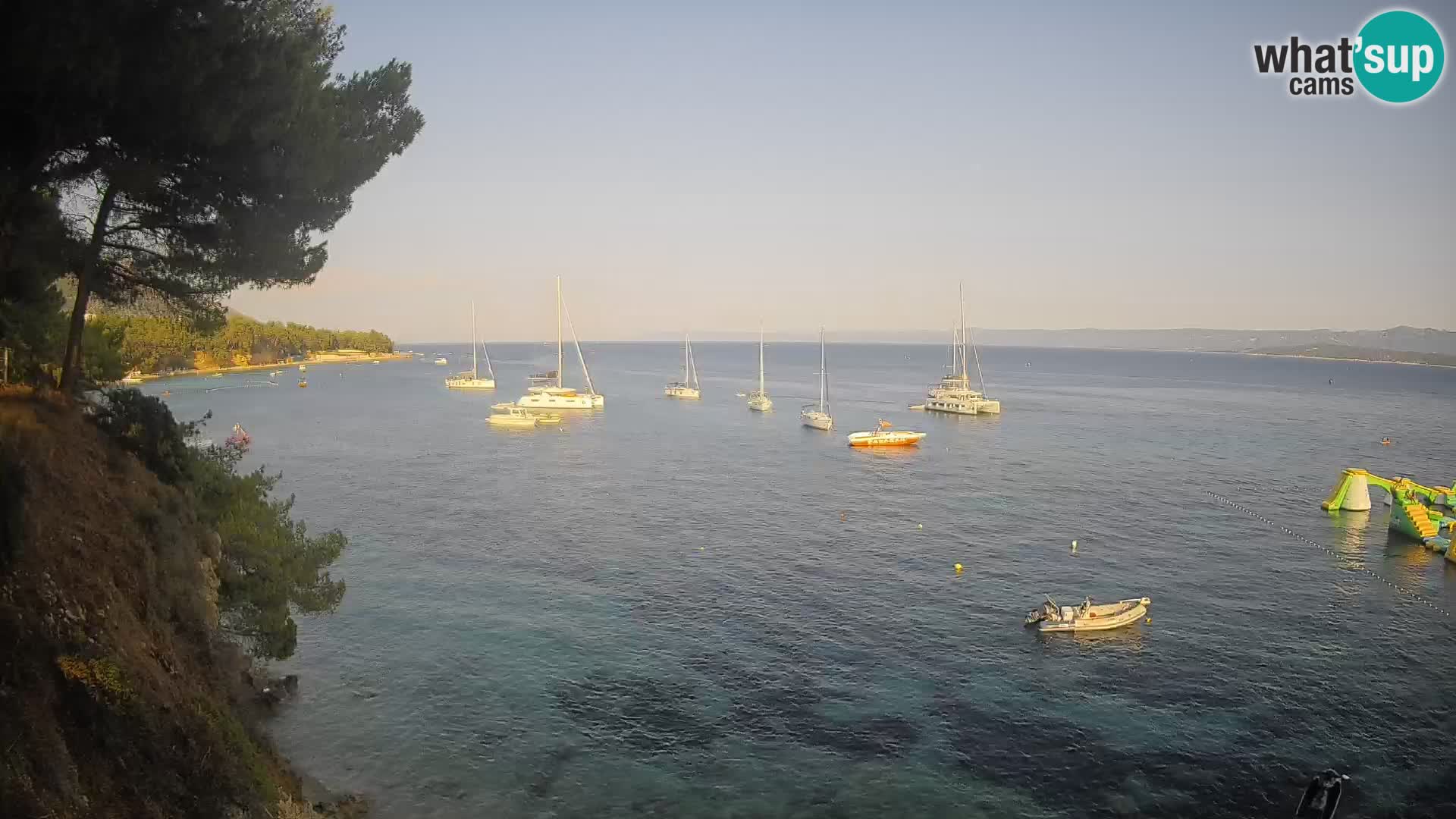 Webcam Spiaggia Potočine Bol – Vista live sulla spiaggia Borak, Isola di Brač