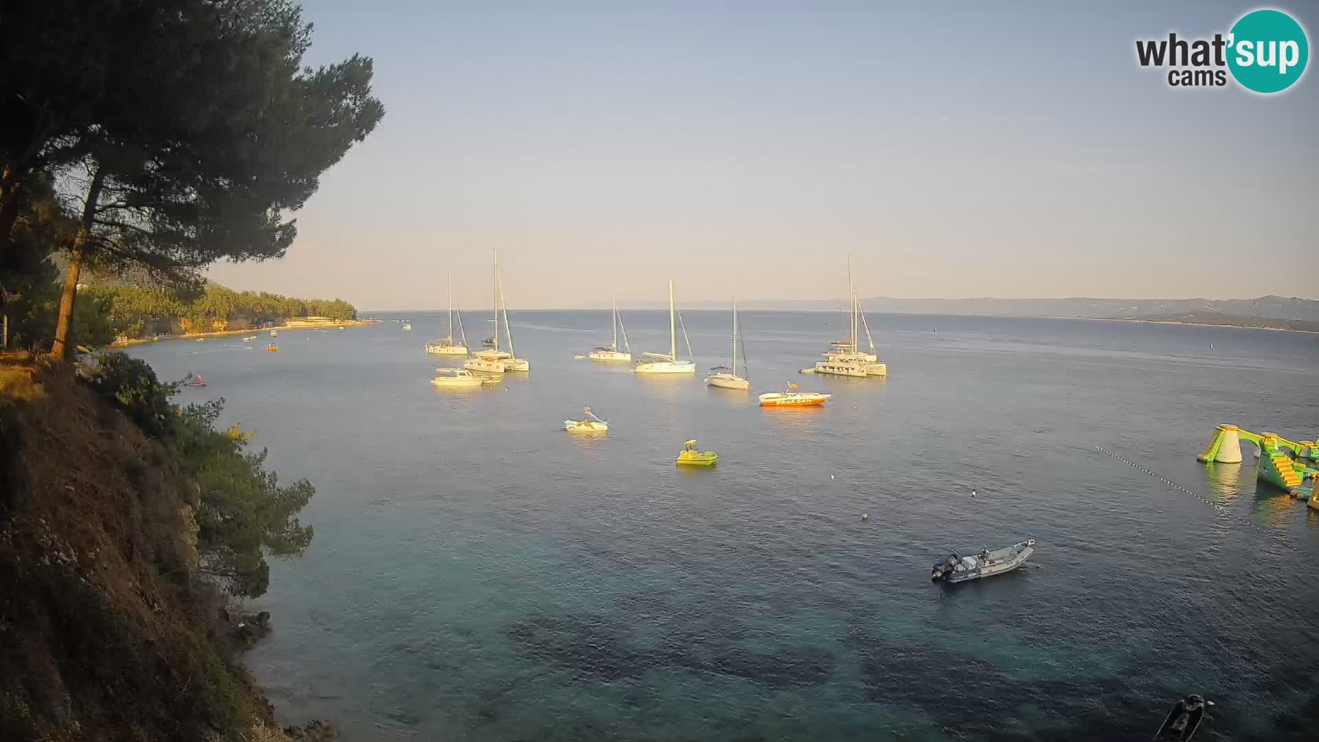 Webcam Spiaggia Potočine Bol – Vista live sulla spiaggia Borak, Isola di Brač