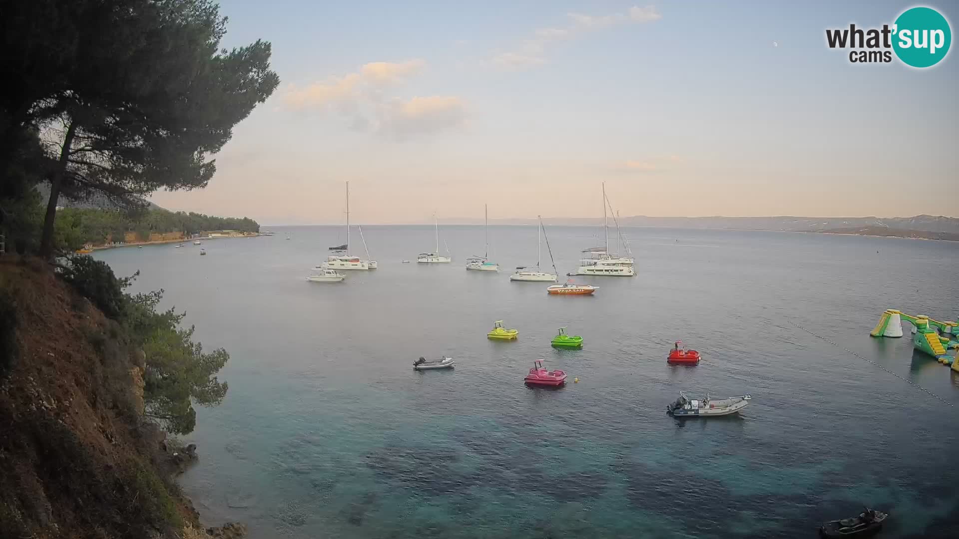 Webcam Spiaggia Potočine Bol – Vista live sulla spiaggia Borak, Isola di Brač