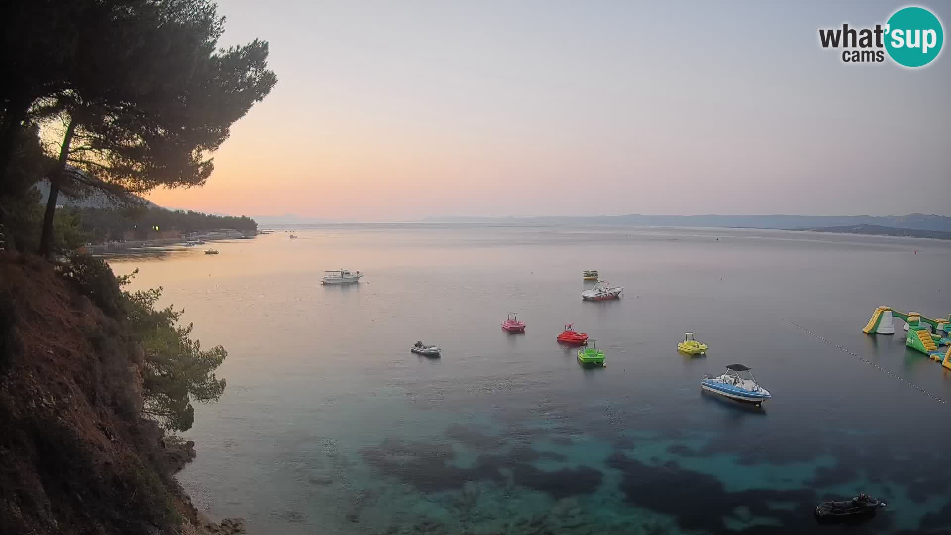 Webcam Spiaggia Potočine Bol – Vista live sulla spiaggia Borak, Isola di Brač