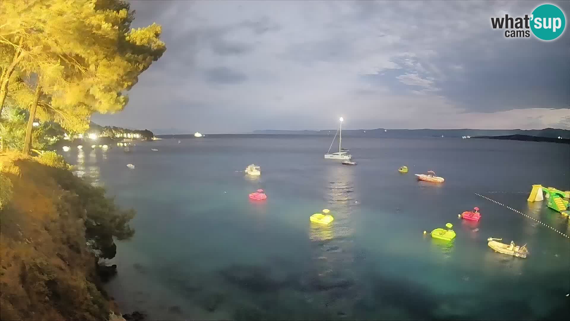 Webcam Playa Potočine Bol – Vista en vivo de Borak Beach, Isla de Brač