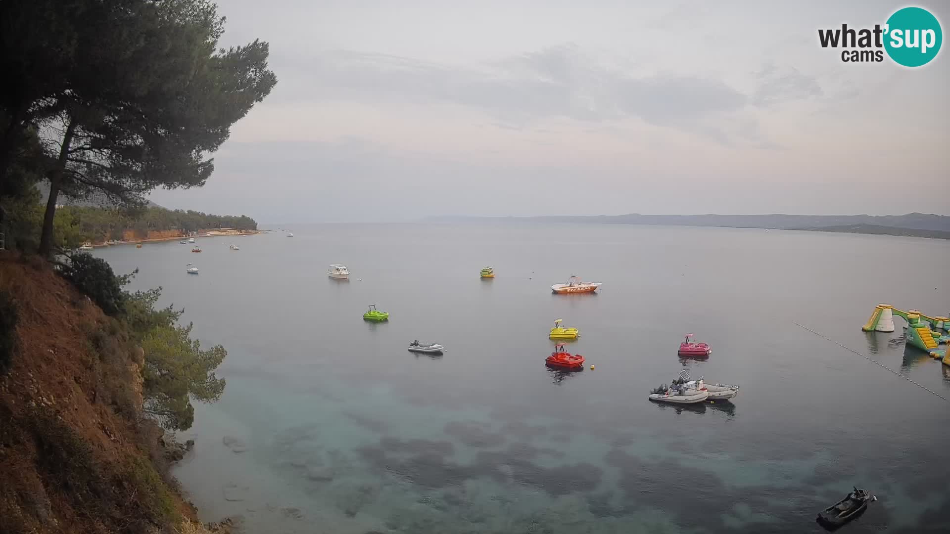 Webcam Spiaggia Potočine Bol – Vista live sulla spiaggia Borak, Isola di Brač