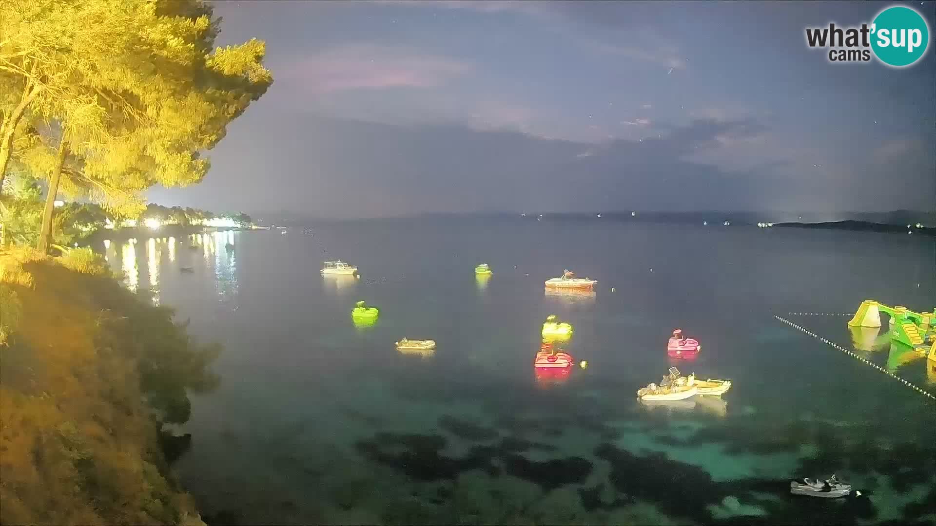 Webcam Spiaggia Potočine Bol – Vista live sulla spiaggia Borak, Isola di Brač