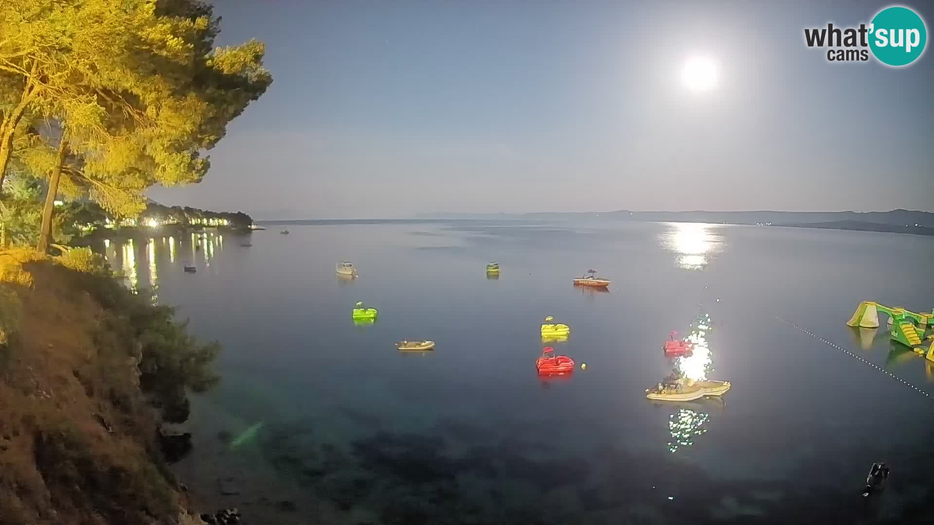 Webcam Spiaggia Potočine Bol – Vista live sulla spiaggia Borak, Isola di Brač