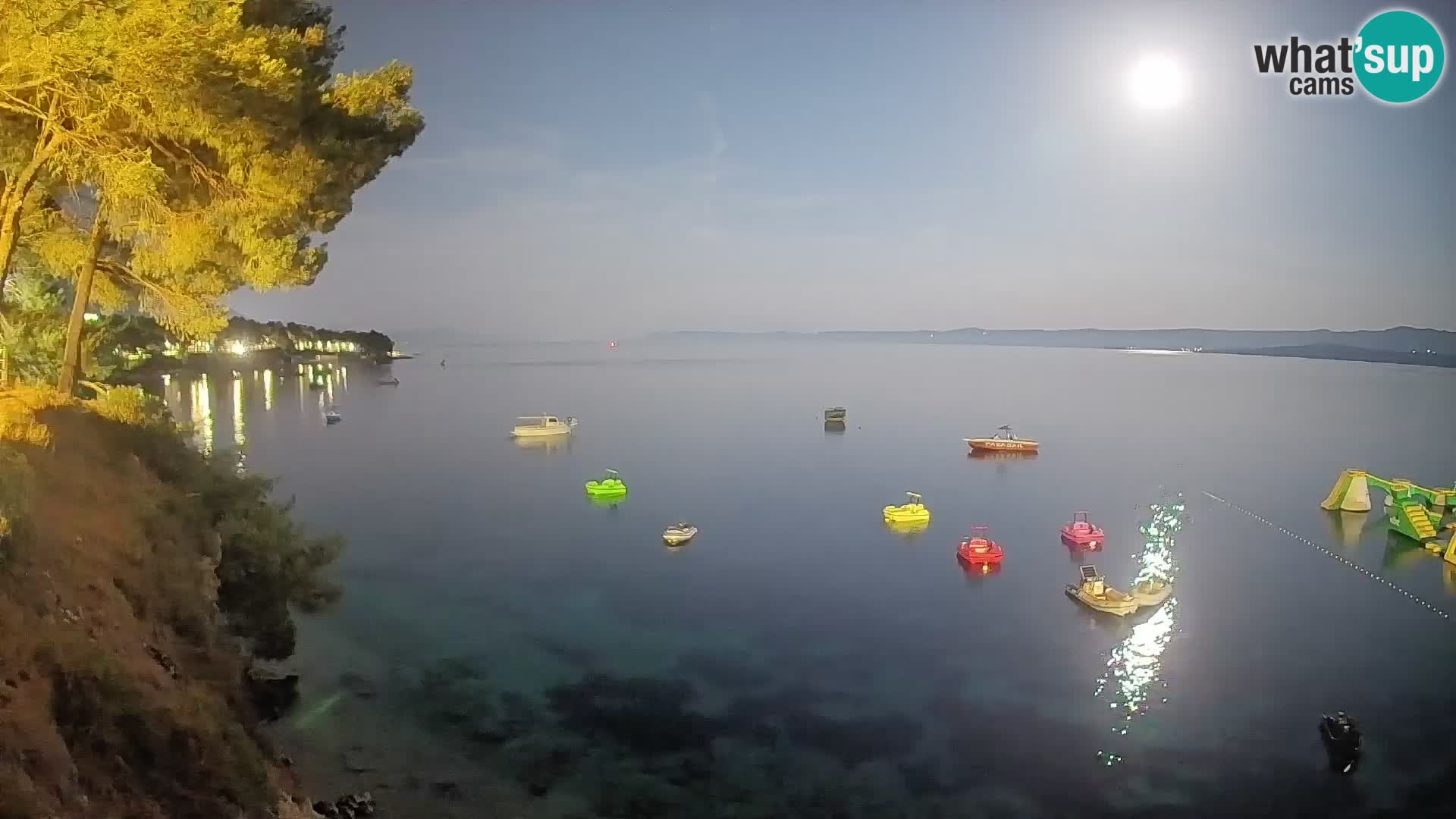 Webcam Spiaggia Potočine Bol – Vista live sulla spiaggia Borak, Isola di Brač