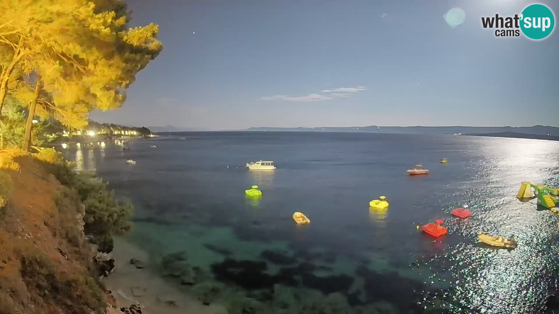 Webcam Spiaggia Potočine Bol – Vista live sulla spiaggia Borak, Isola di Brač