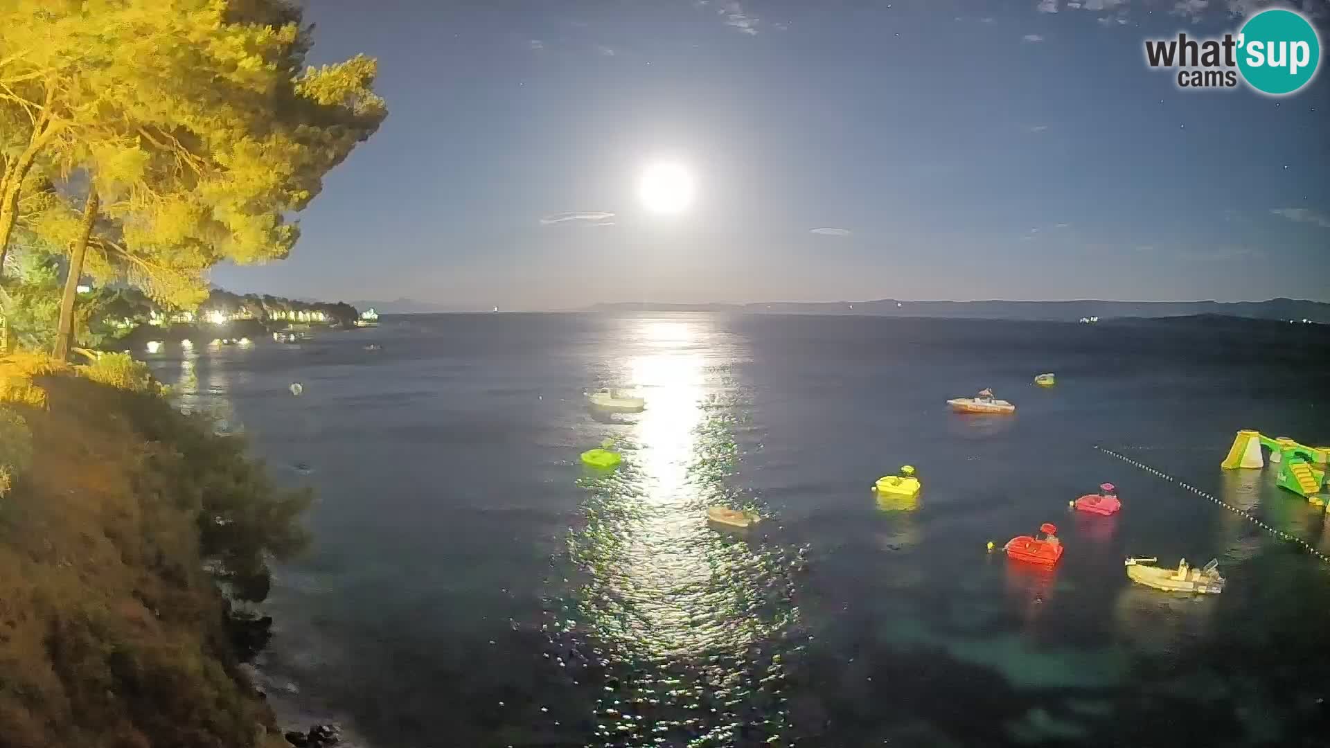 Web kamera Potočine Bol – Pogled uživo na plažu Borak, otok Brač