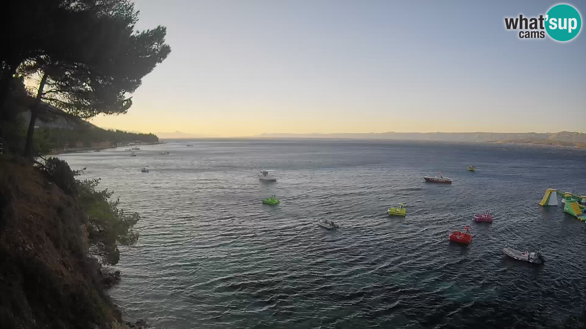 Web kamera Potočine Bol – Pogled uživo na plažu Borak, otok Brač